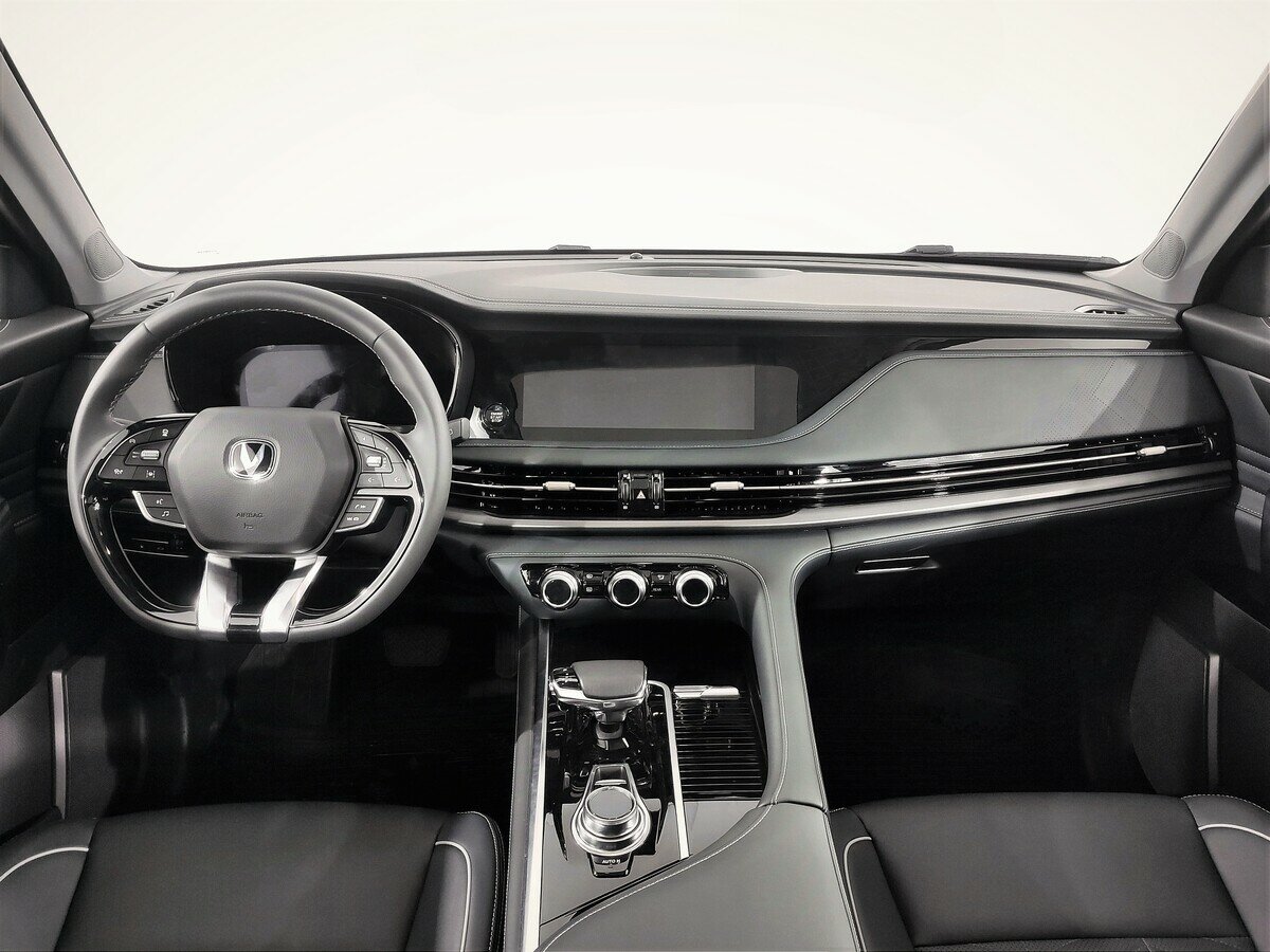 Changan CS95 с пробегом — 2023 год. Фото: #4