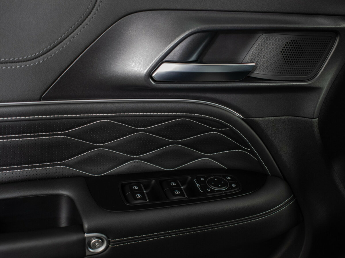 Tank 300 с пробегом — 2023 год. Фото: #18