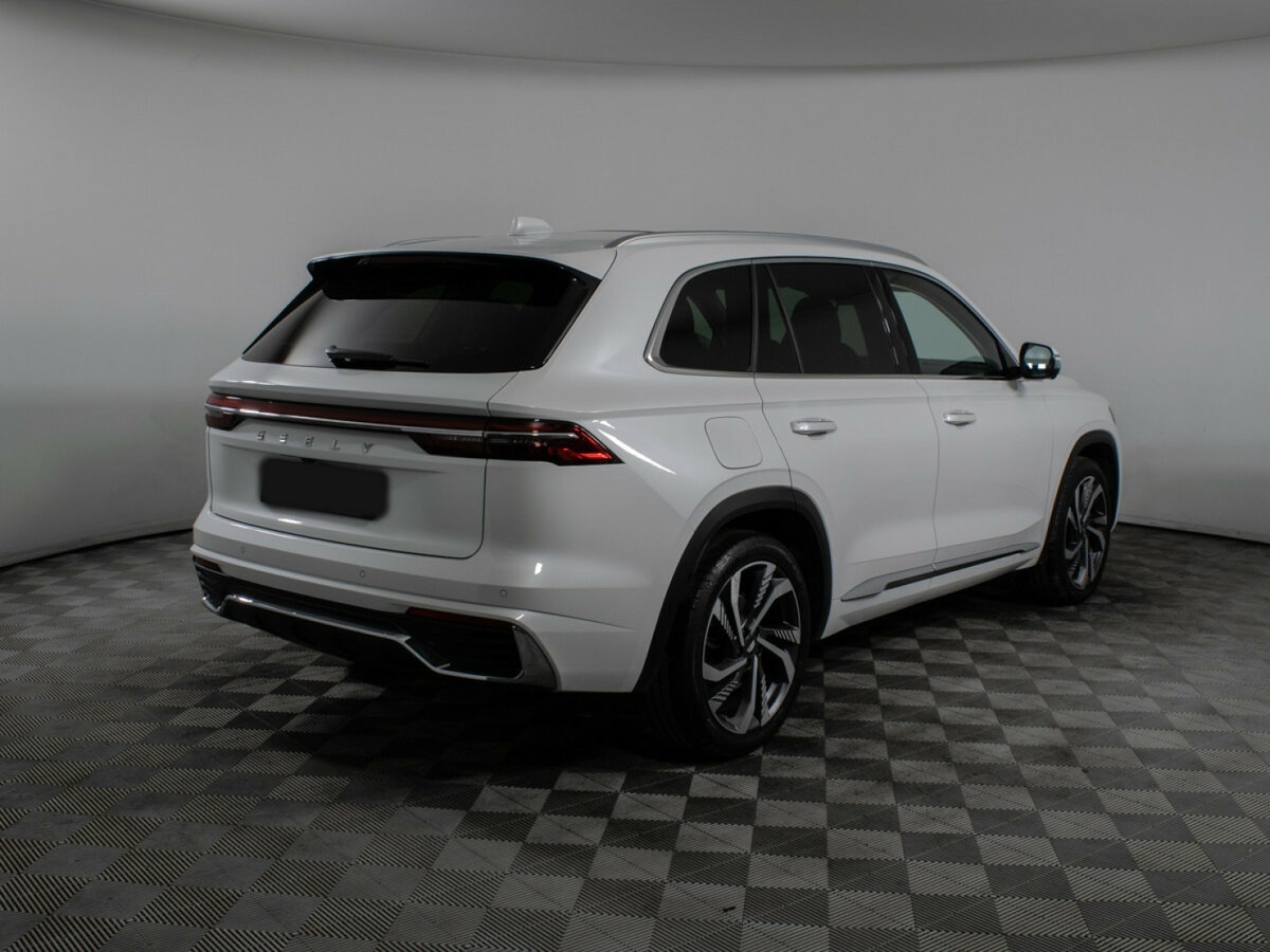 Geely Monjaro с пробегом — 2023 год. Фото: #4