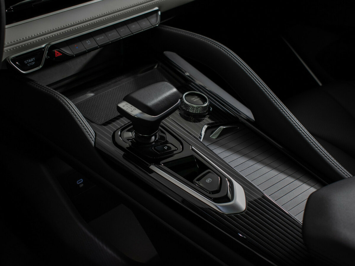 Geely Monjaro с пробегом — 2023 год. Фото: #17