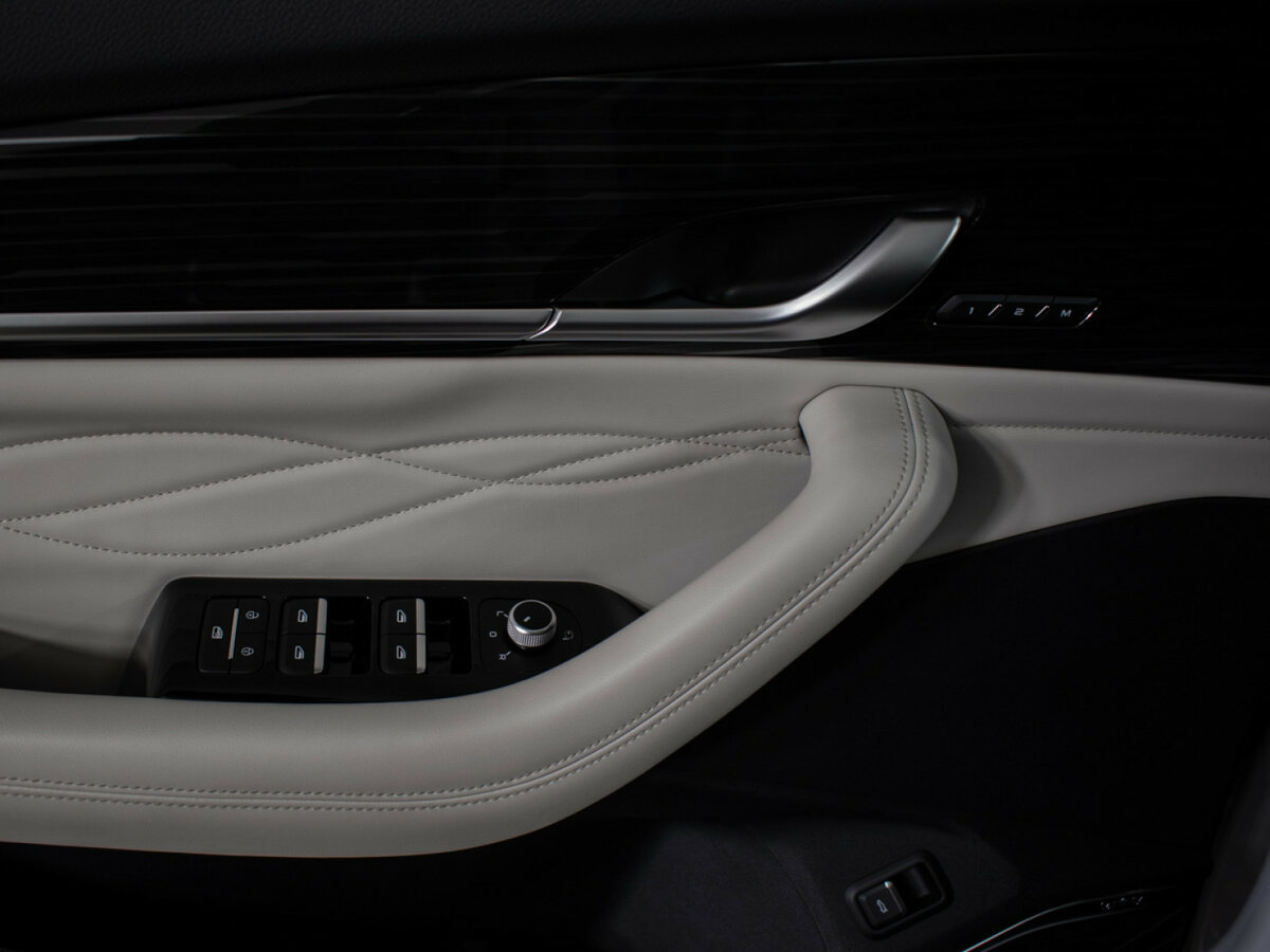 Geely Monjaro с пробегом — 2023 год. Фото: #18