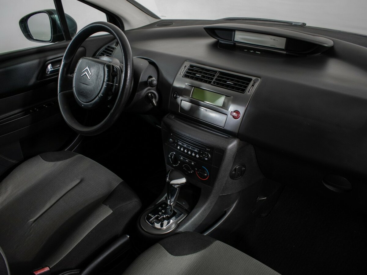 Citroen C4 с пробегом — 2010 год. Фото: #6