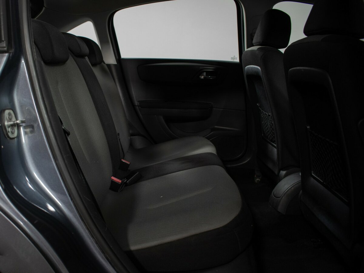 Citroen C4 с пробегом — 2010 год. Фото: #7