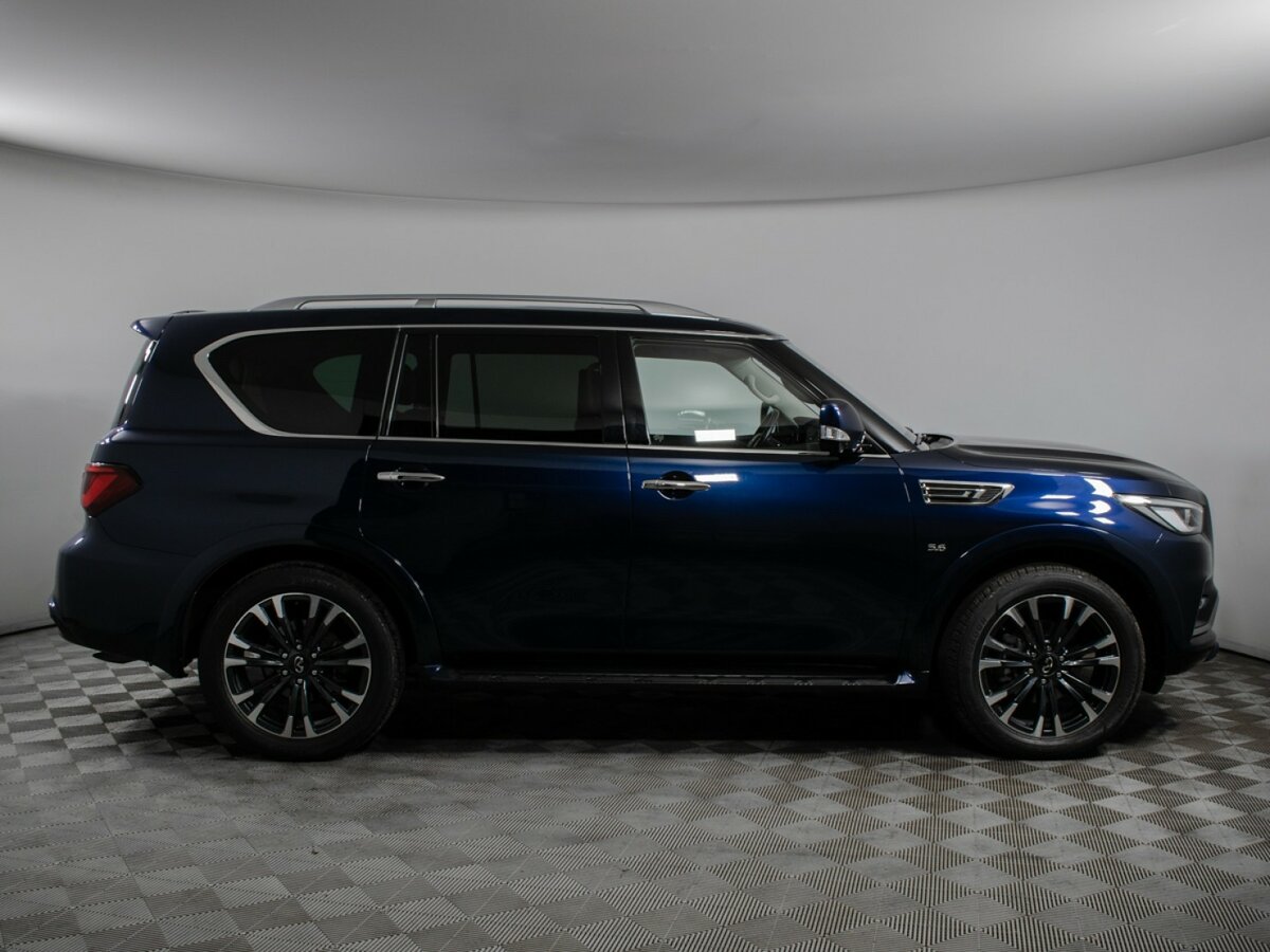Infiniti QX80 с пробегом — 2018 год. Фото: #3