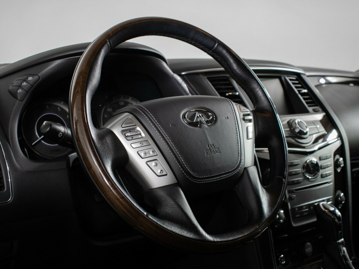 Infiniti QX80 с пробегом — 2018 год. Фото: #21