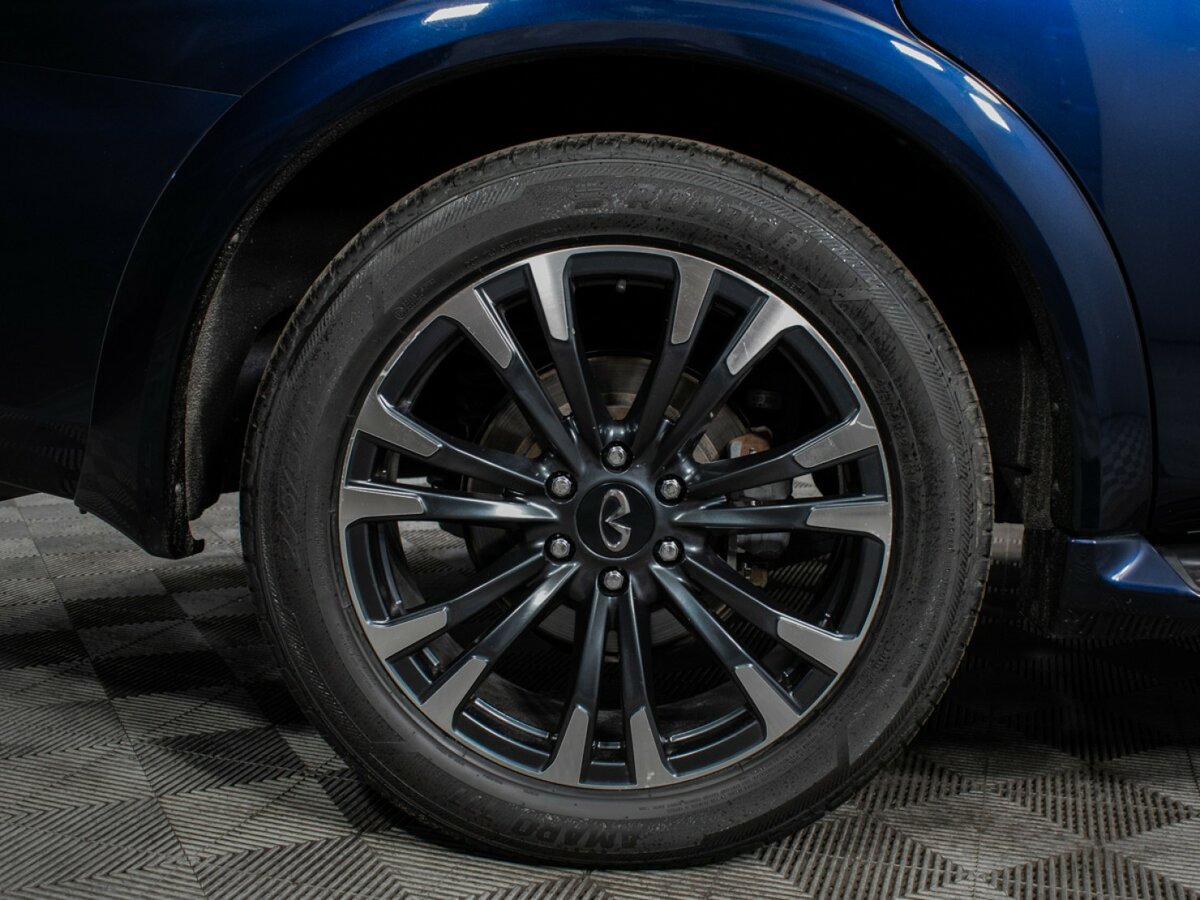 Infiniti QX80 с пробегом — 2018 год. Фото: #25