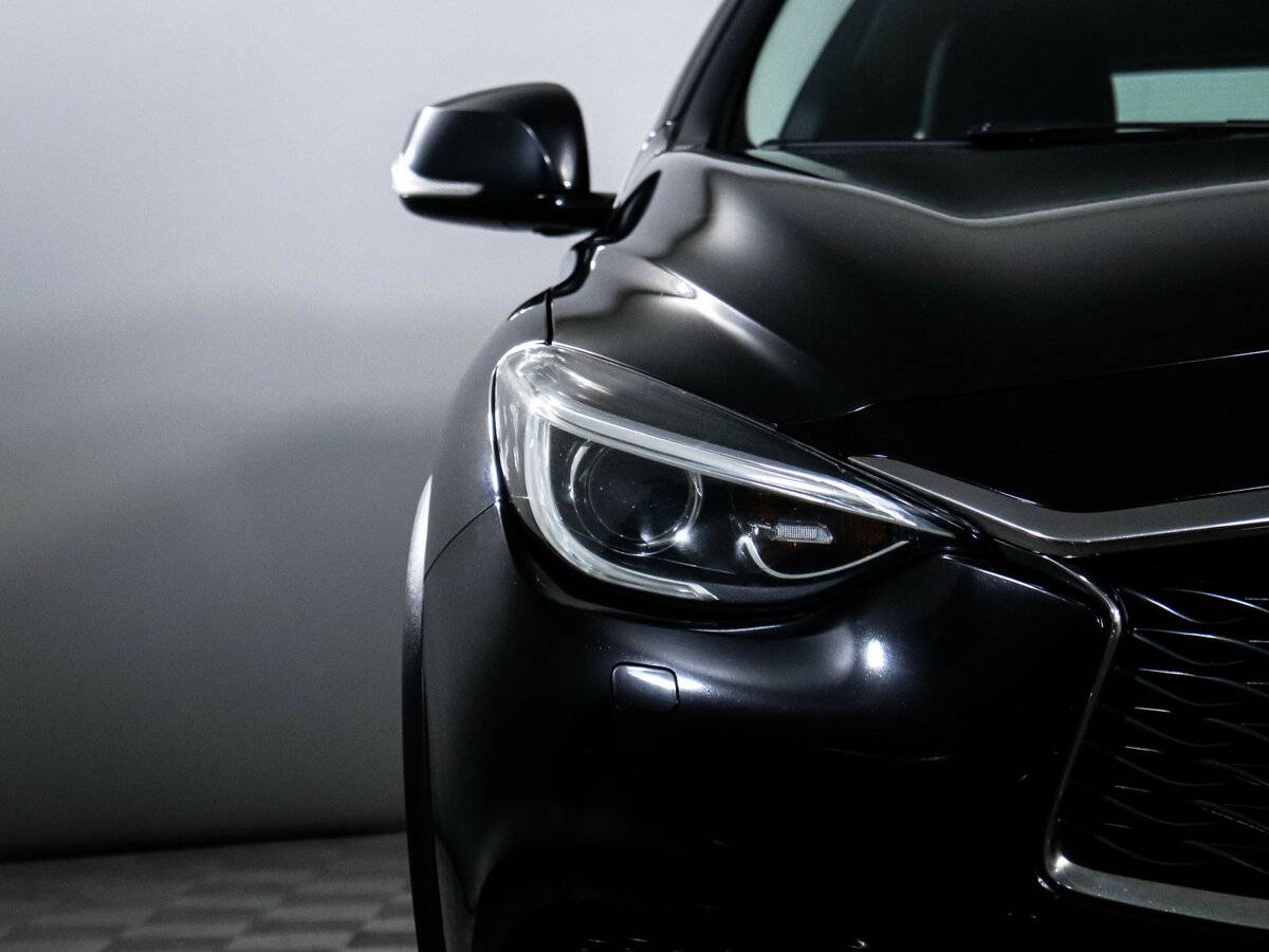 Infiniti QX30 с пробегом — 2017 год. Фото: #13