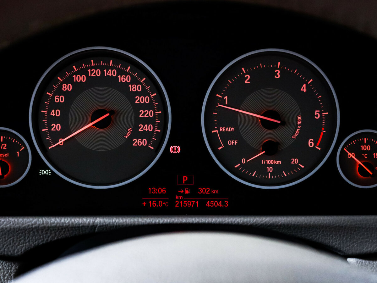 BMW 3 серии с пробегом — 2012 год. Фото: #8