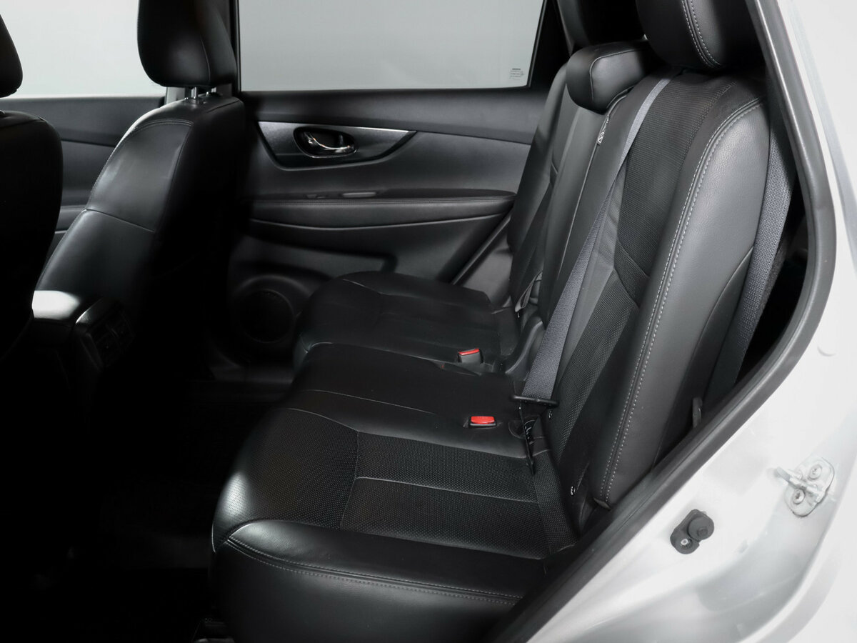 Nissan X-Trail с пробегом — 2016 год. Фото: #9