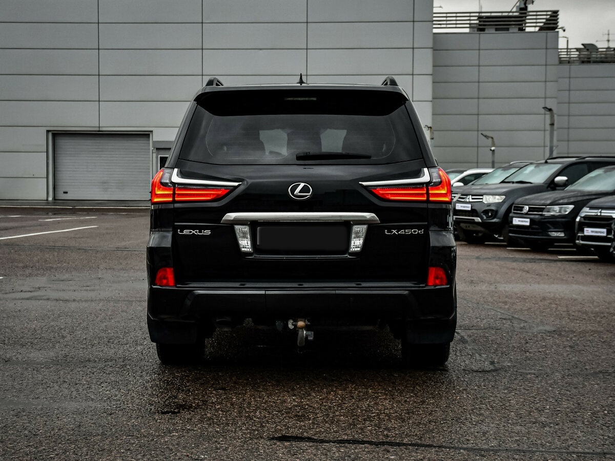 Lexus LX с пробегом — 2016 год. Фото: #5