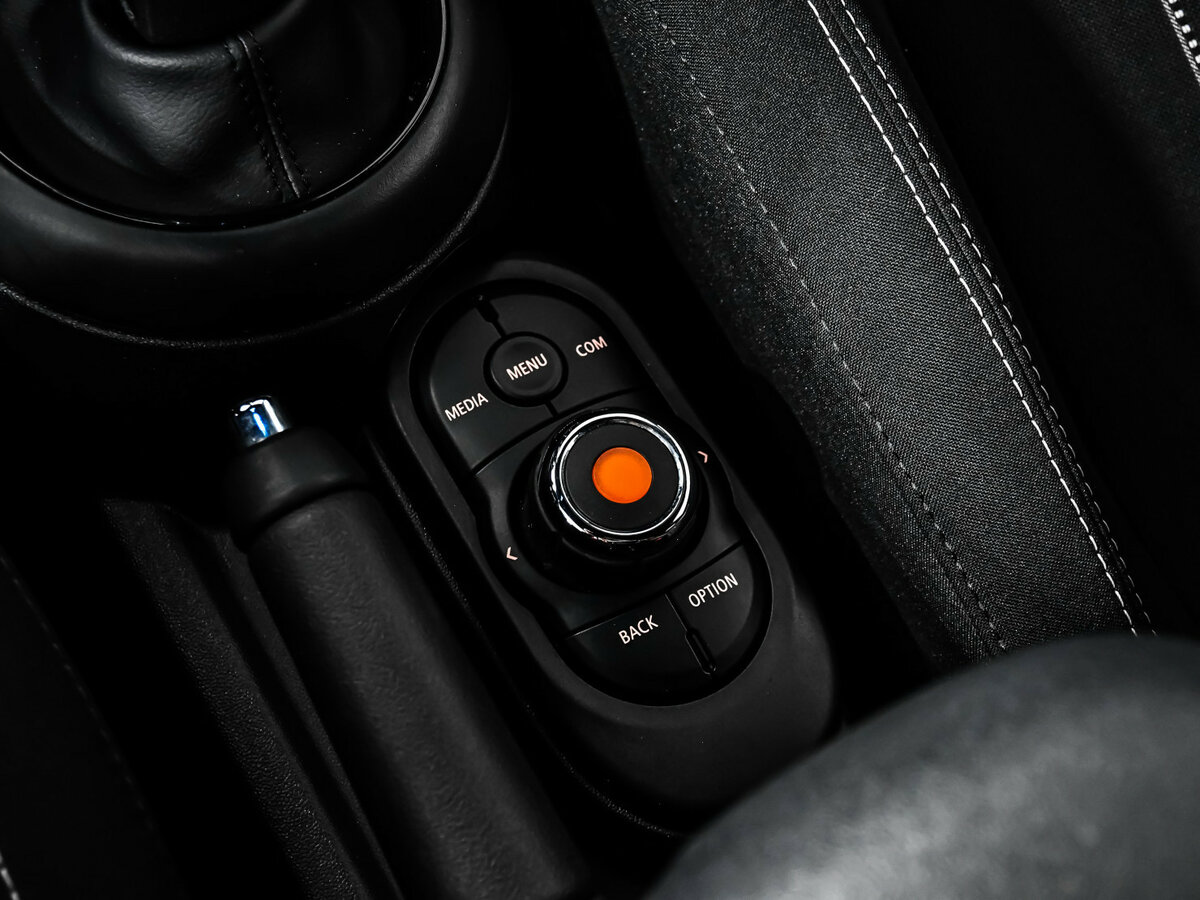 Mini Hatch с пробегом — 2021 год. Фото: #14