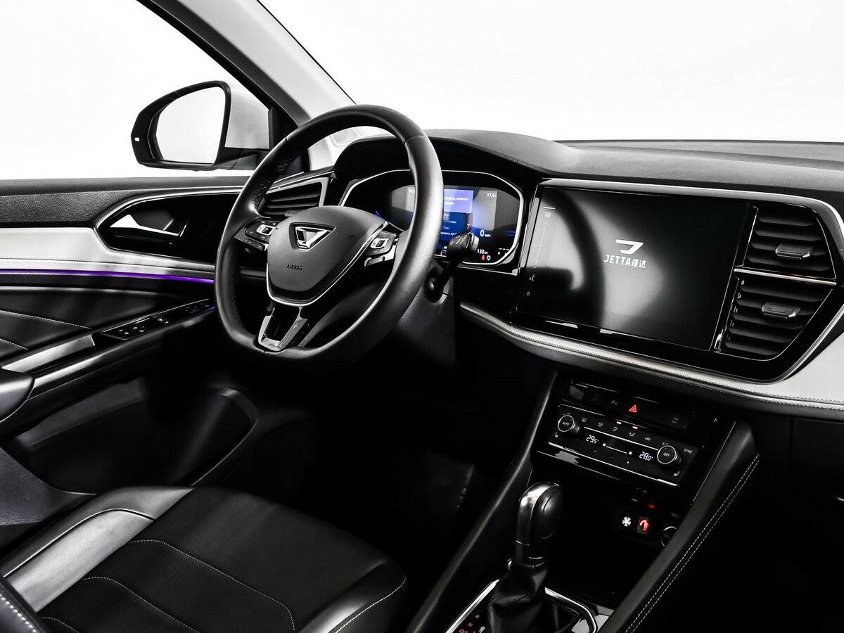 Jetta VS5 с пробегом — 2023 год. Фото: #8