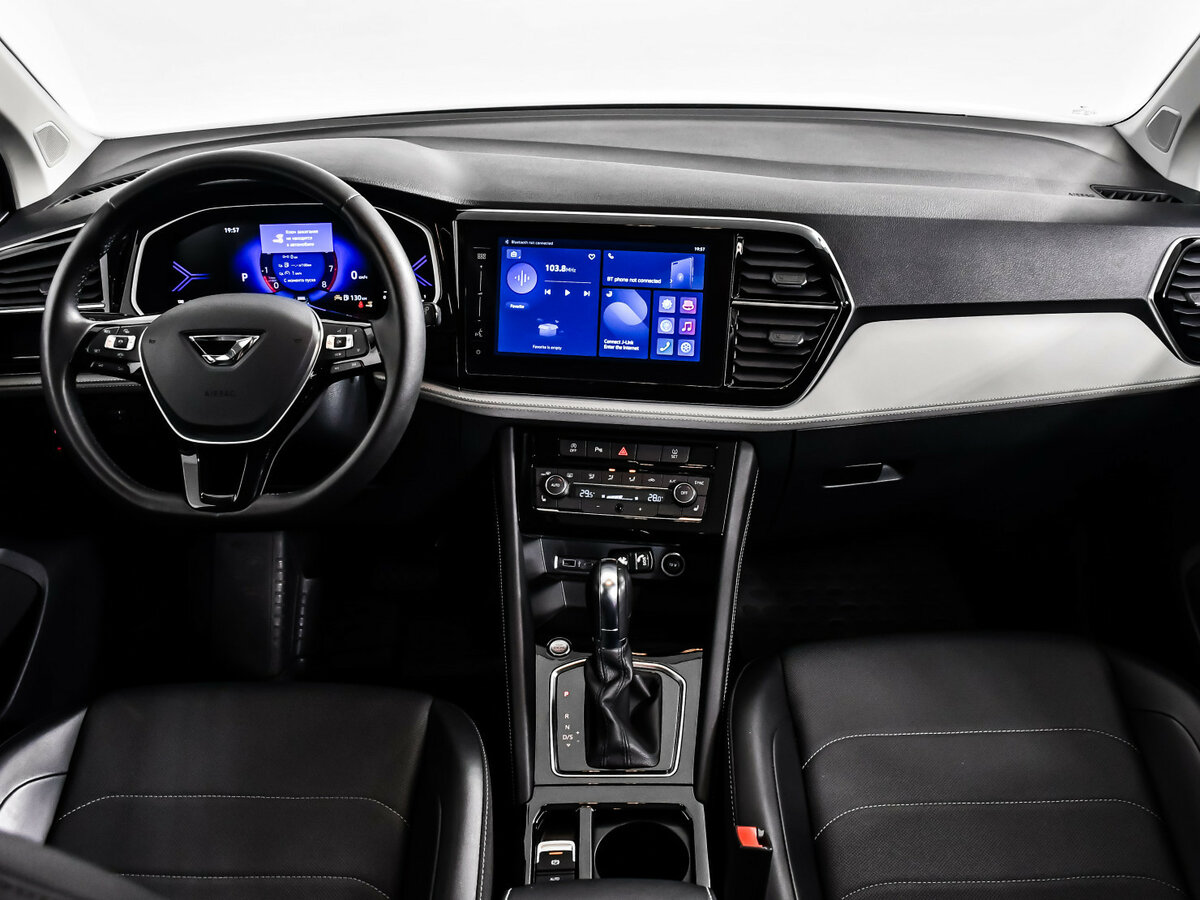 Jetta VS5 с пробегом — 2023 год. Фото: #13