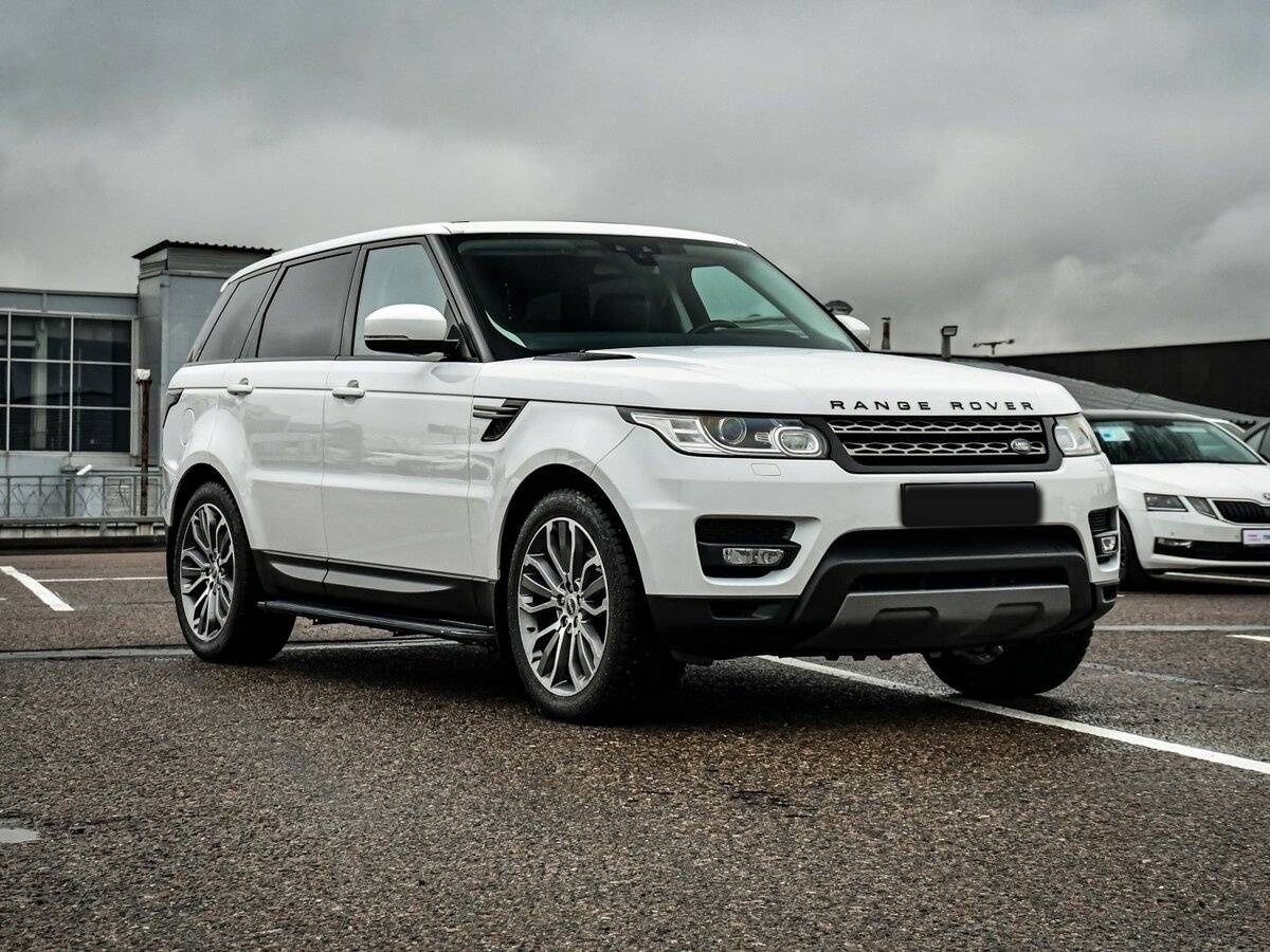 Land Rover Range Rover Sport с пробегом — 2017 год. Фото: #2