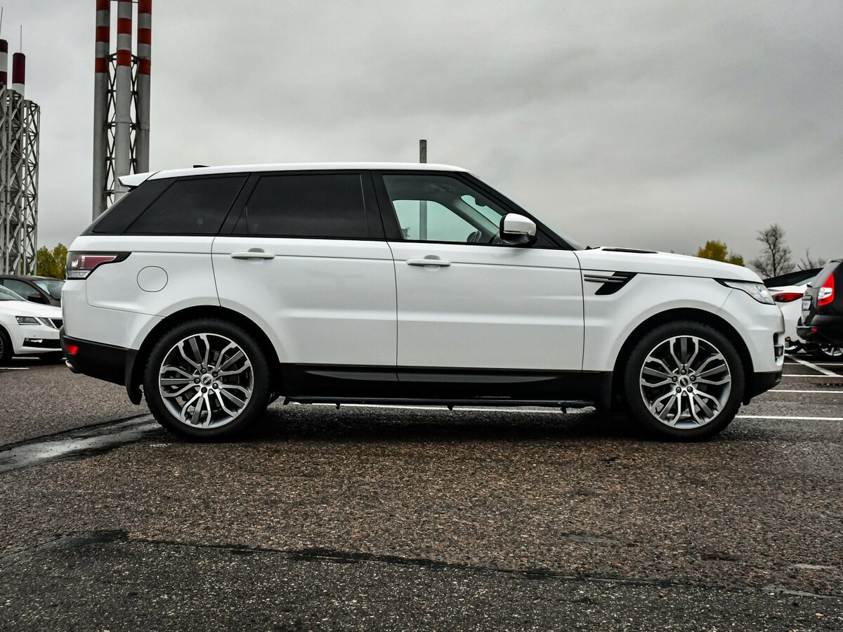 Land Rover Range Rover Sport с пробегом — 2017 год. Фото: #3