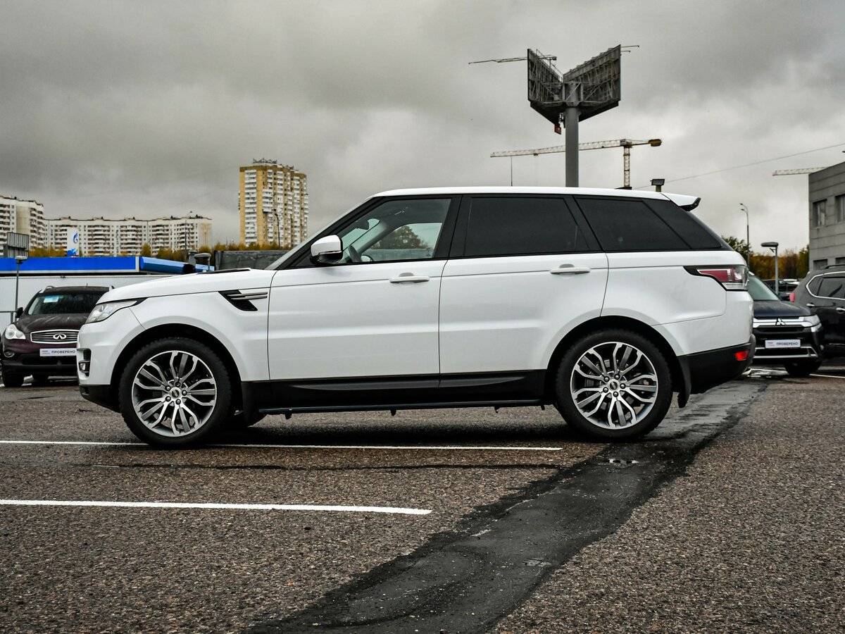 Land Rover Range Rover Sport с пробегом — 2017 год. Фото: #7