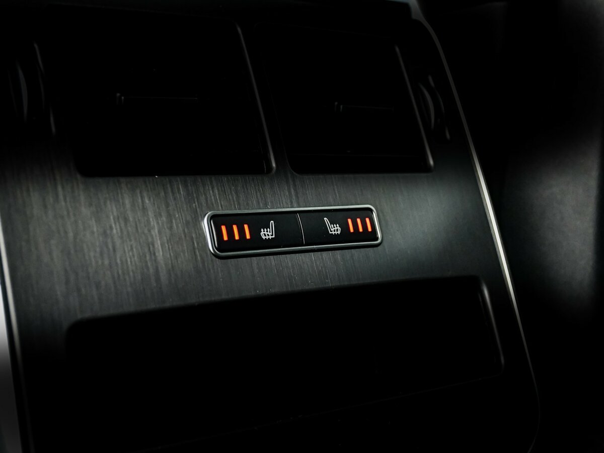 Land Rover Range Rover Sport с пробегом — 2017 год. Фото: #13