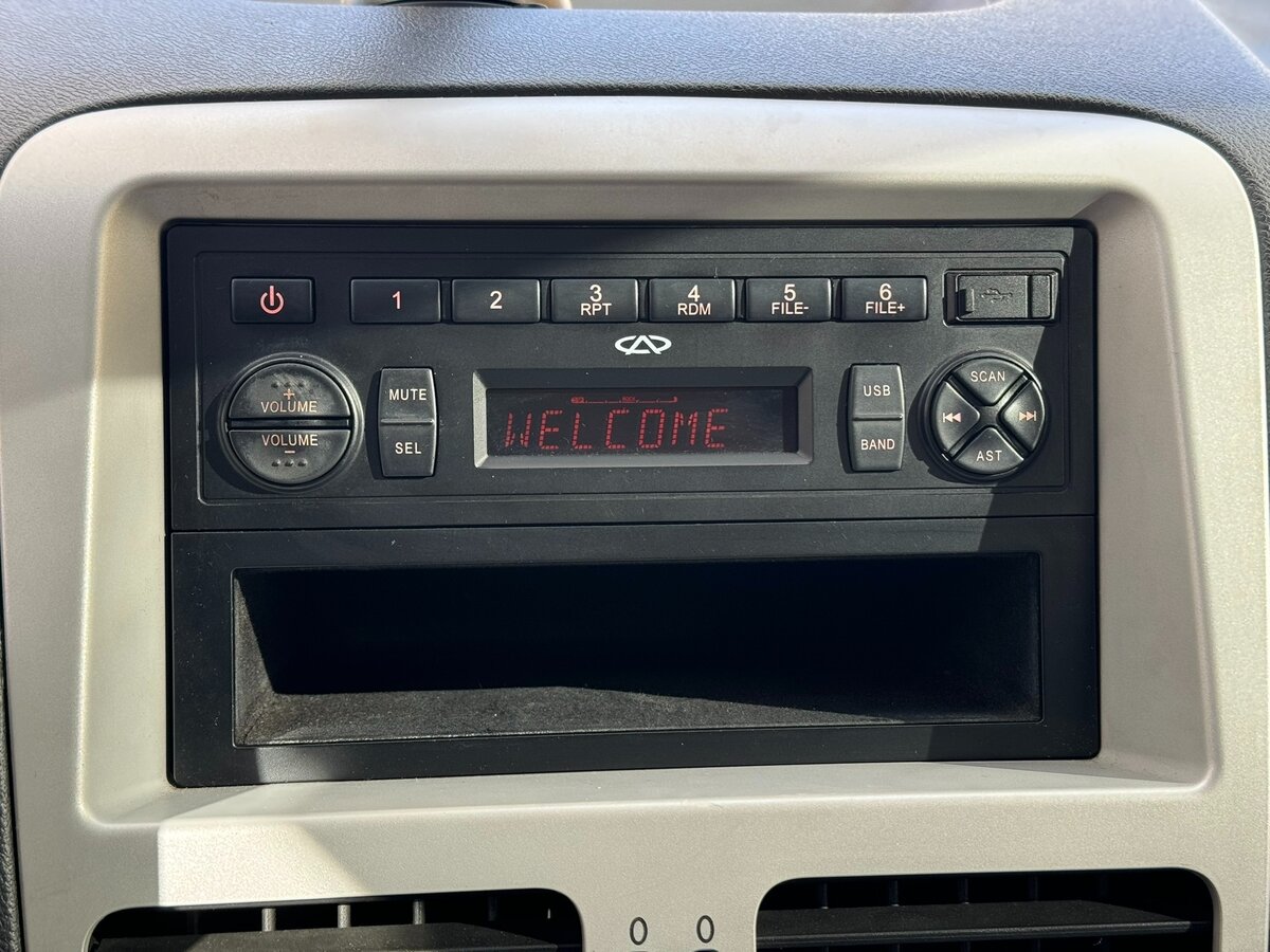 Chery Very (A13) с пробегом — 2011 год. Фото: #20