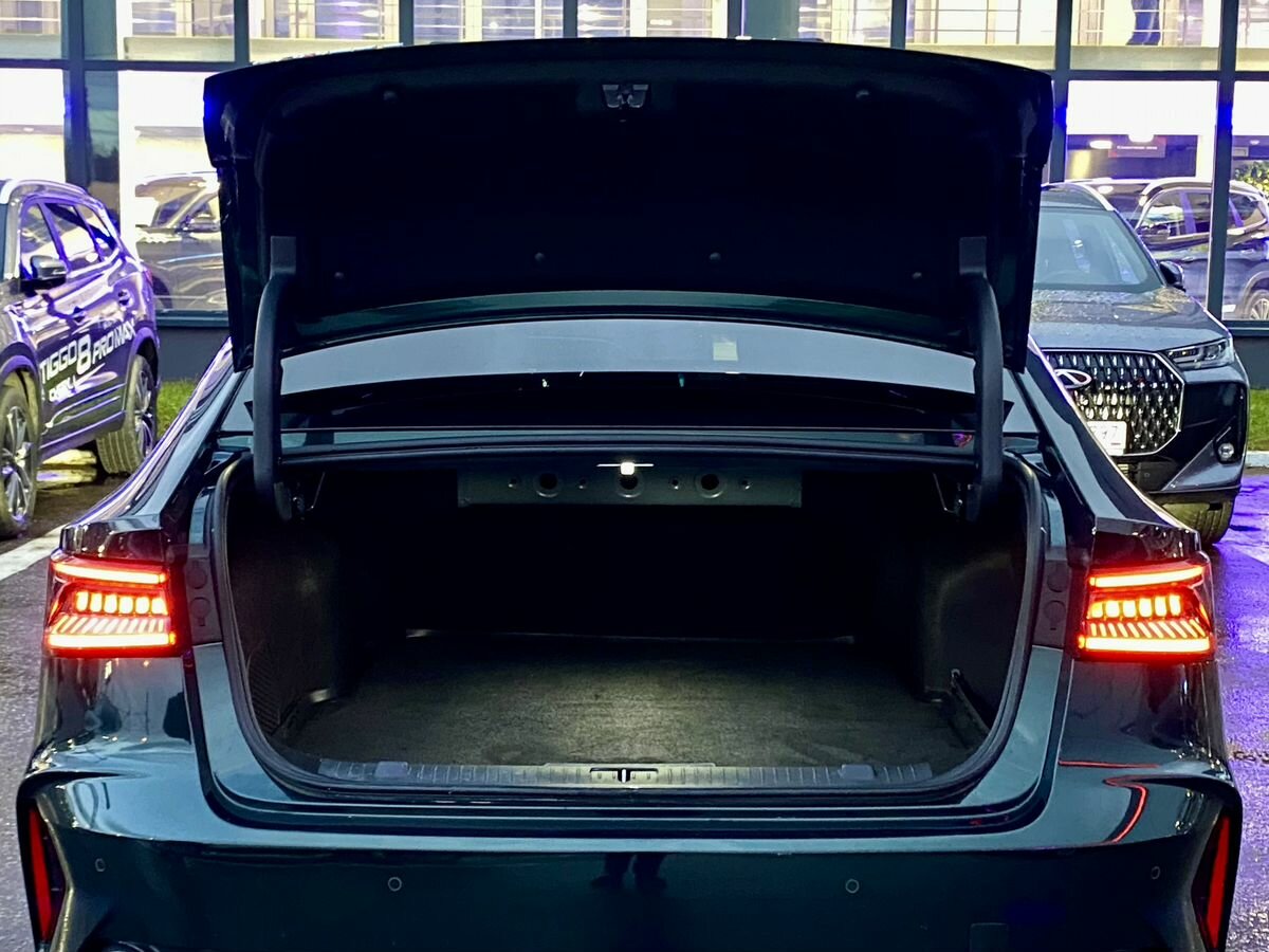 Chery Arrizo 8 с пробегом — 2023 год. Фото: #9