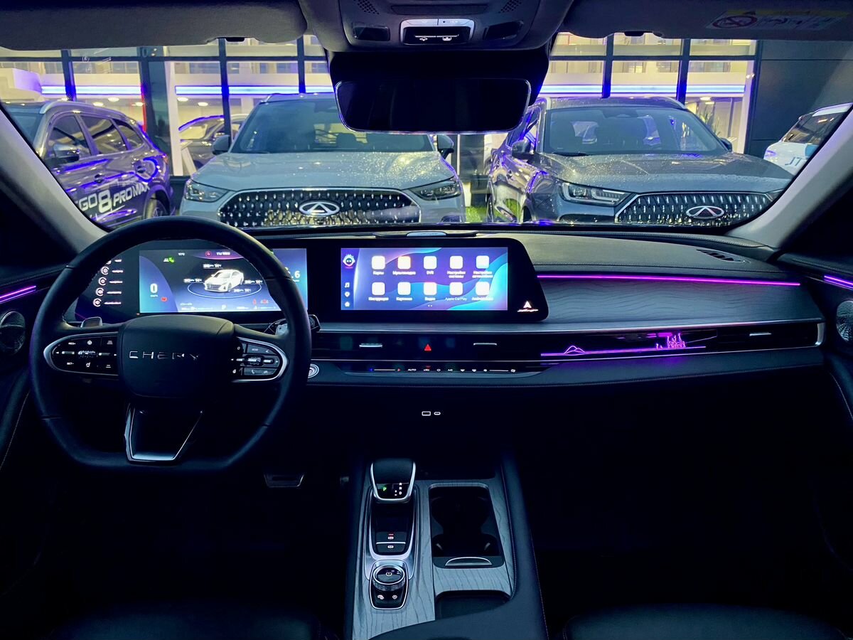 Chery Arrizo 8 с пробегом — 2023 год. Фото: #10