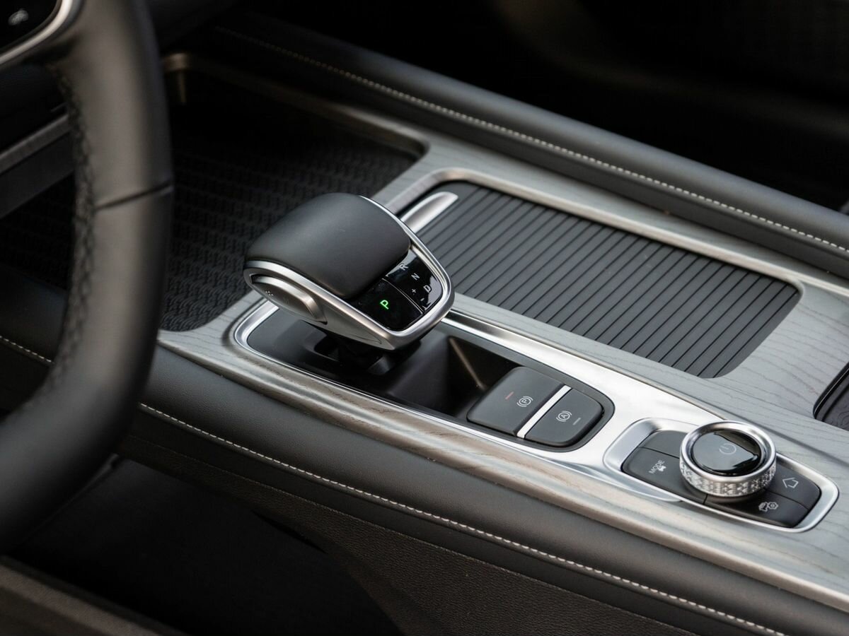 Chery Arrizo 8 с пробегом — 2024 год. Фото: #14