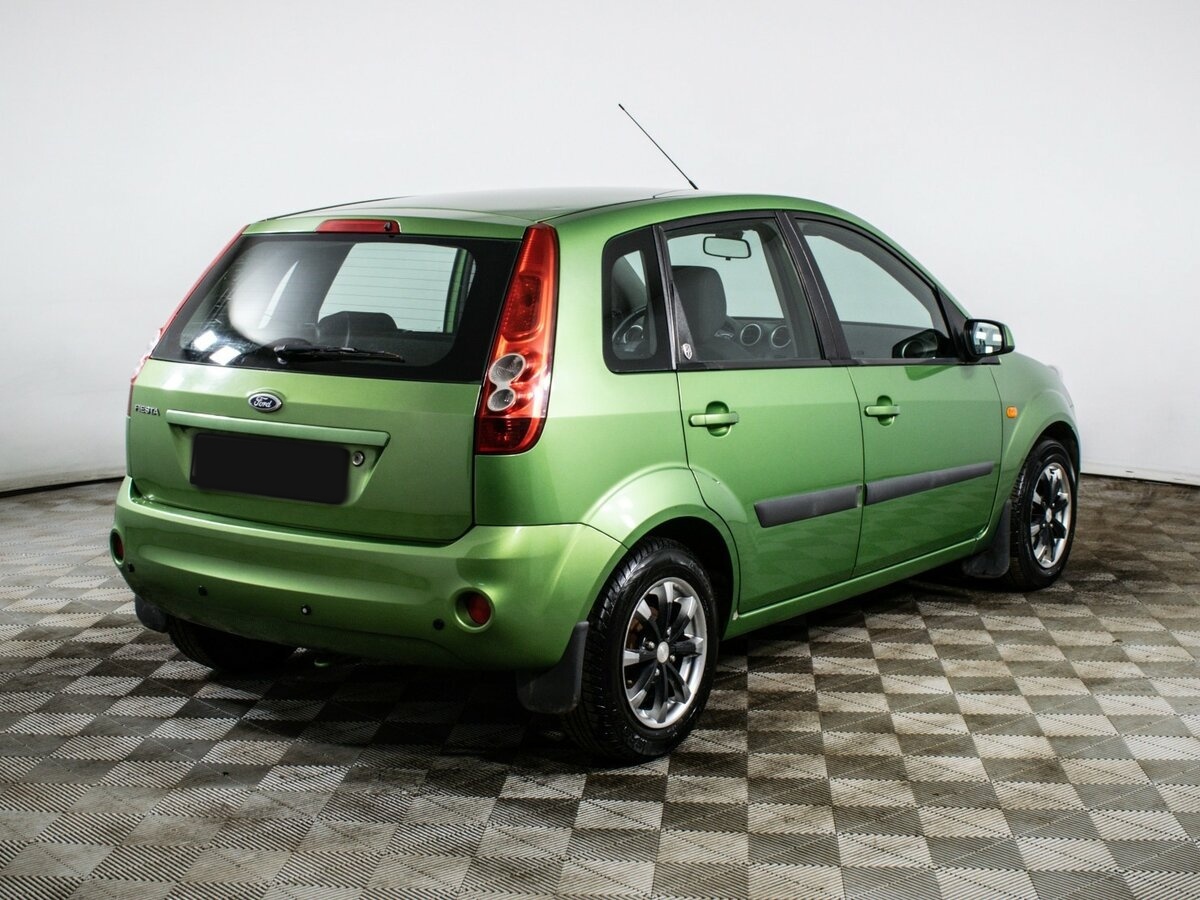 Ford Fiesta с пробегом — 2008 год. Фото: #4