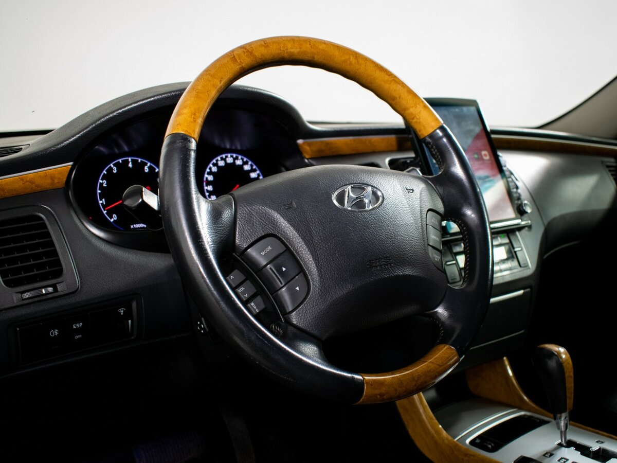 Hyundai Grandeur с пробегом — 2007 год. Фото: #12