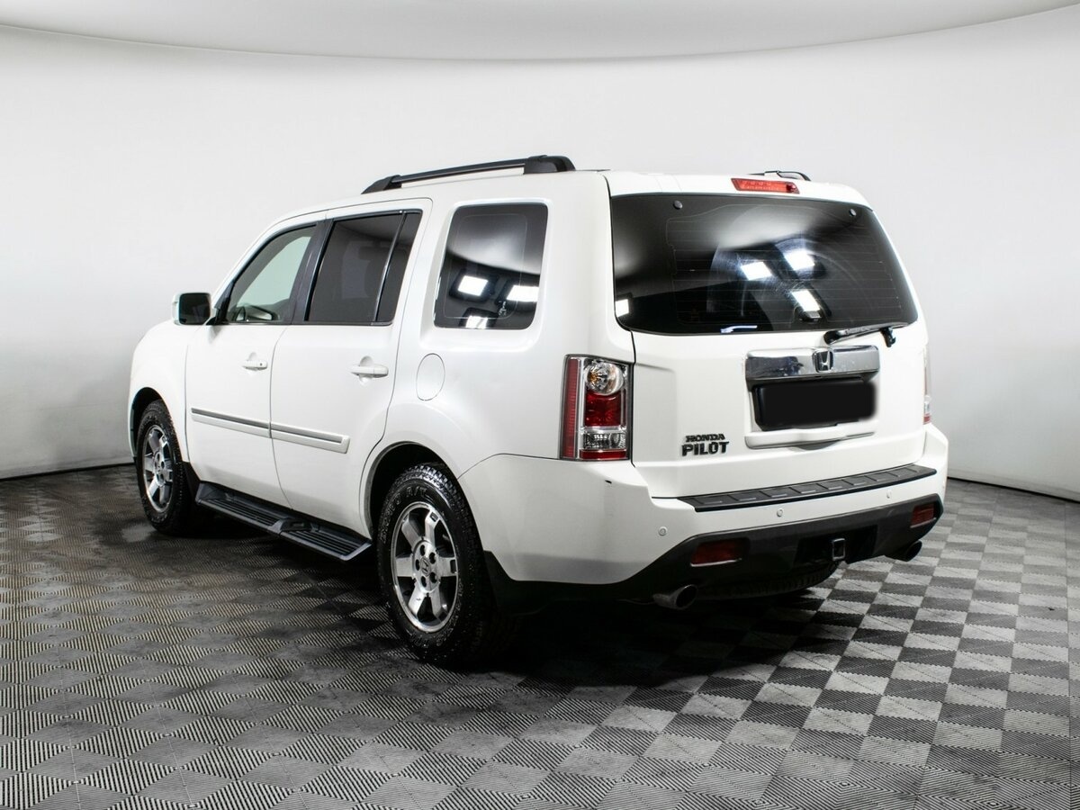 Honda Pilot с пробегом — 2014 год. Фото: #6