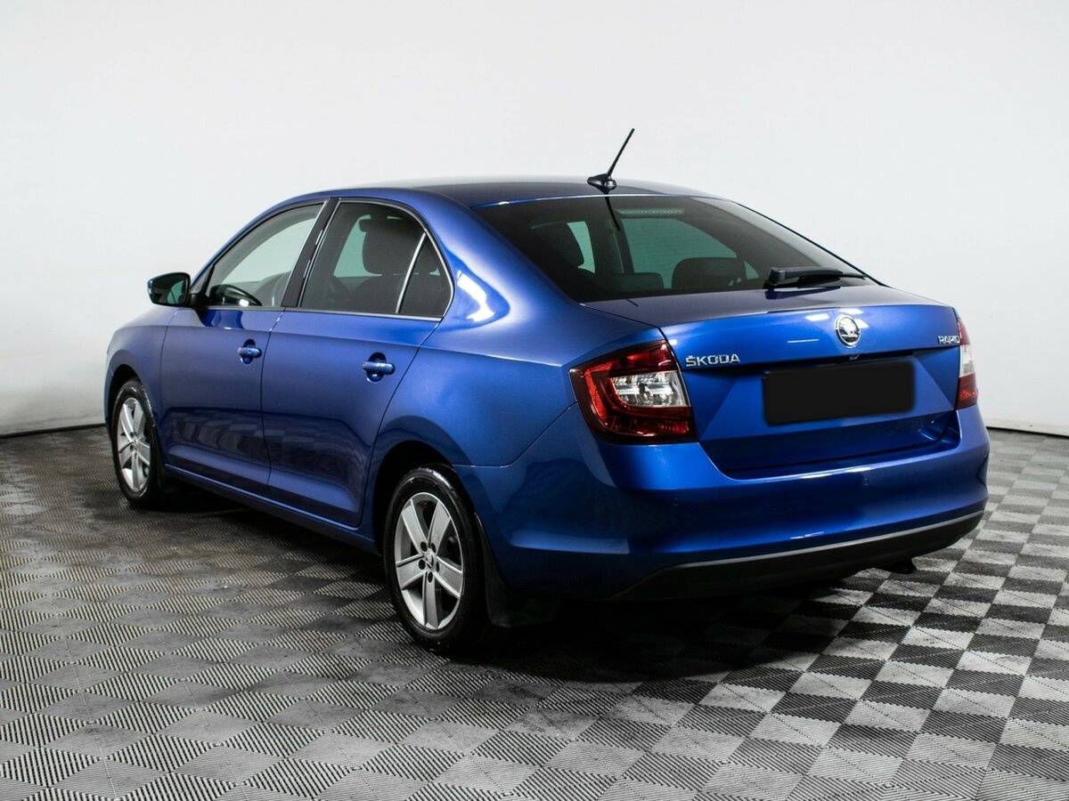 Skoda Rapid с пробегом — 2019 год. Фото: #5