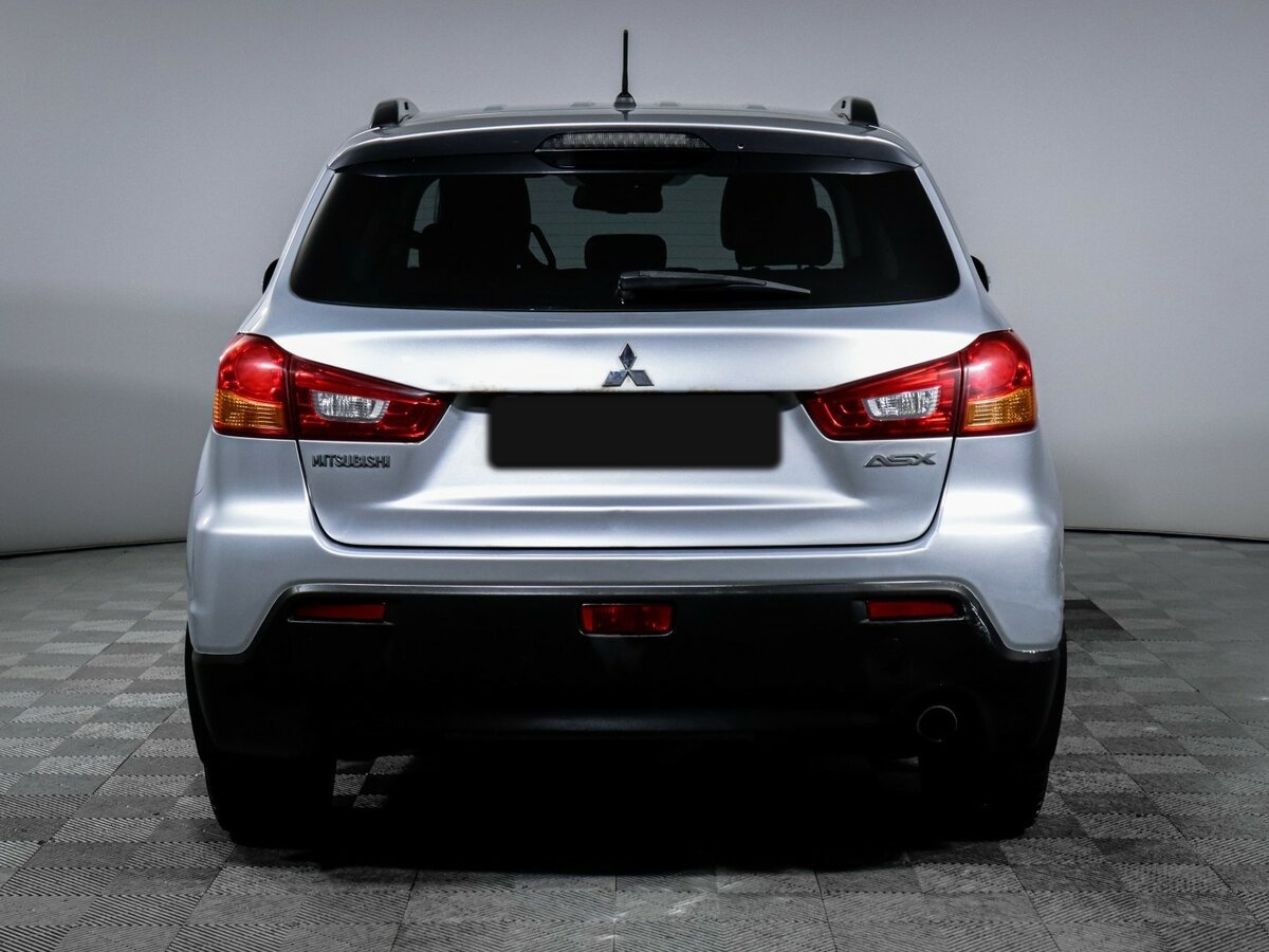 Mitsubishi ASX с пробегом — 2011 год. Фото: #4