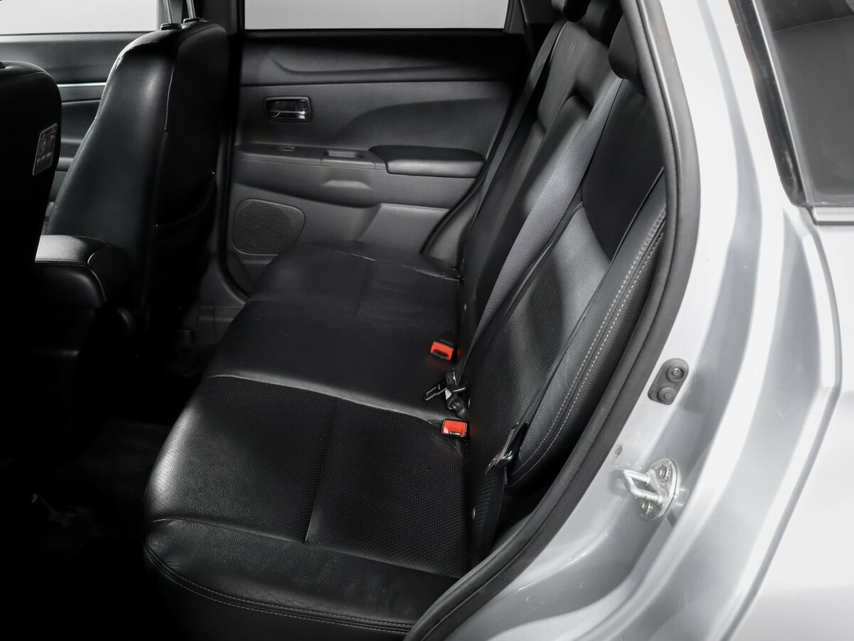 Mitsubishi ASX с пробегом — 2011 год. Фото: #7