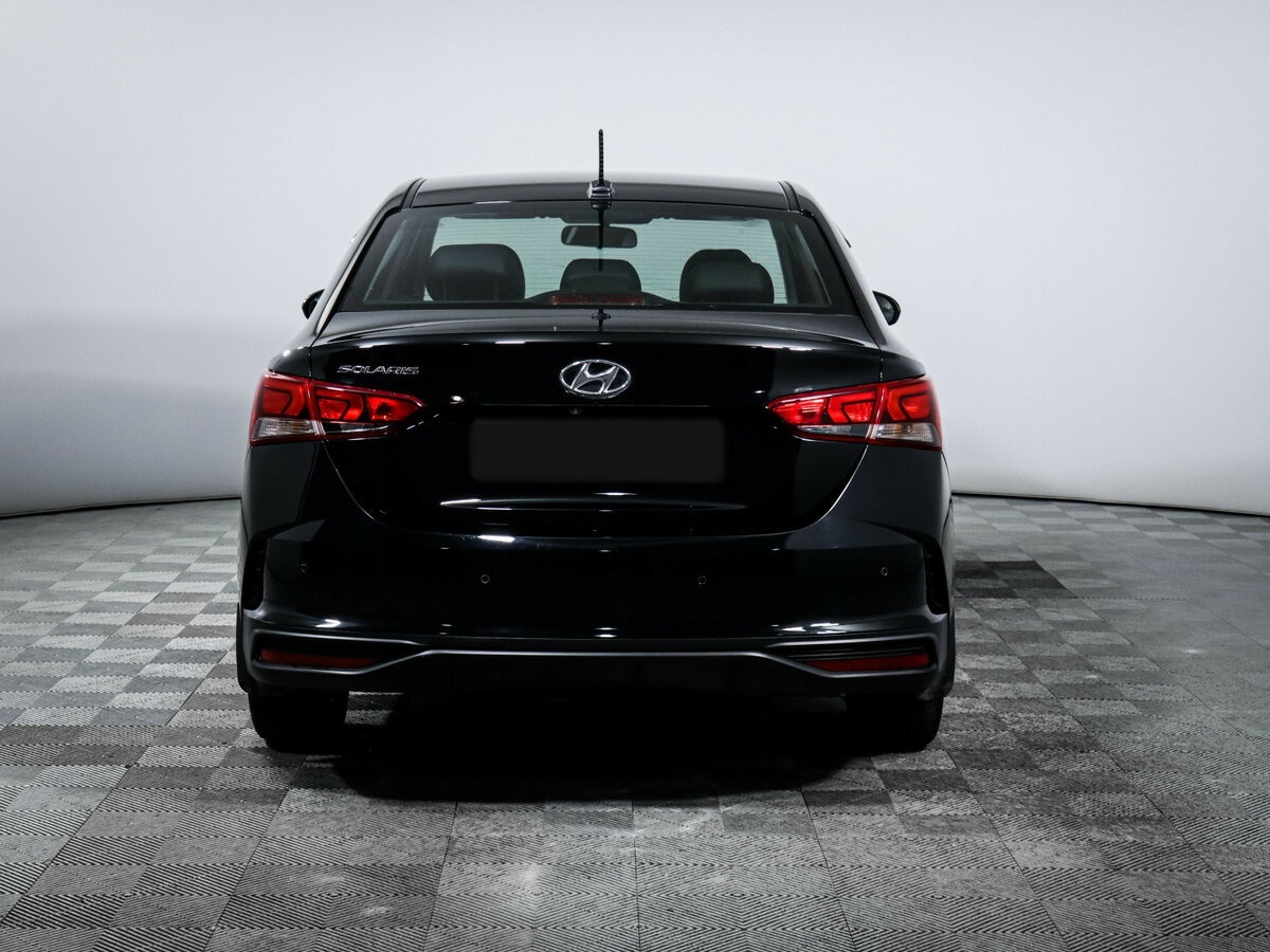 Hyundai Solaris с пробегом — 2020 год. Фото: #4
