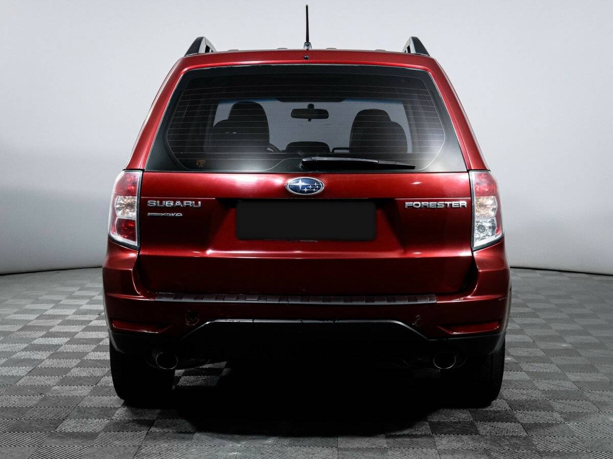 Subaru Forester с пробегом — 2011 год. Фото: #4
