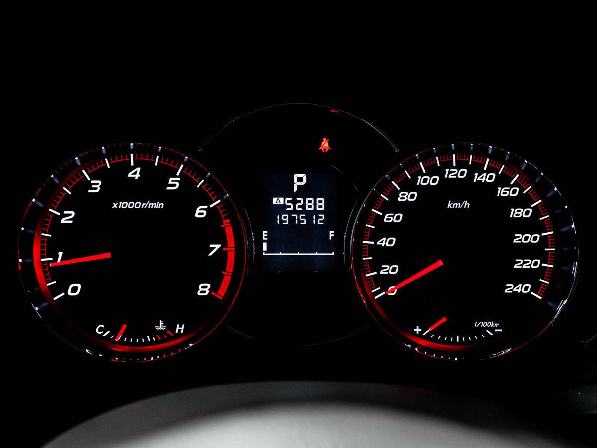 Subaru Forester с пробегом — 2011 год. Фото: #8