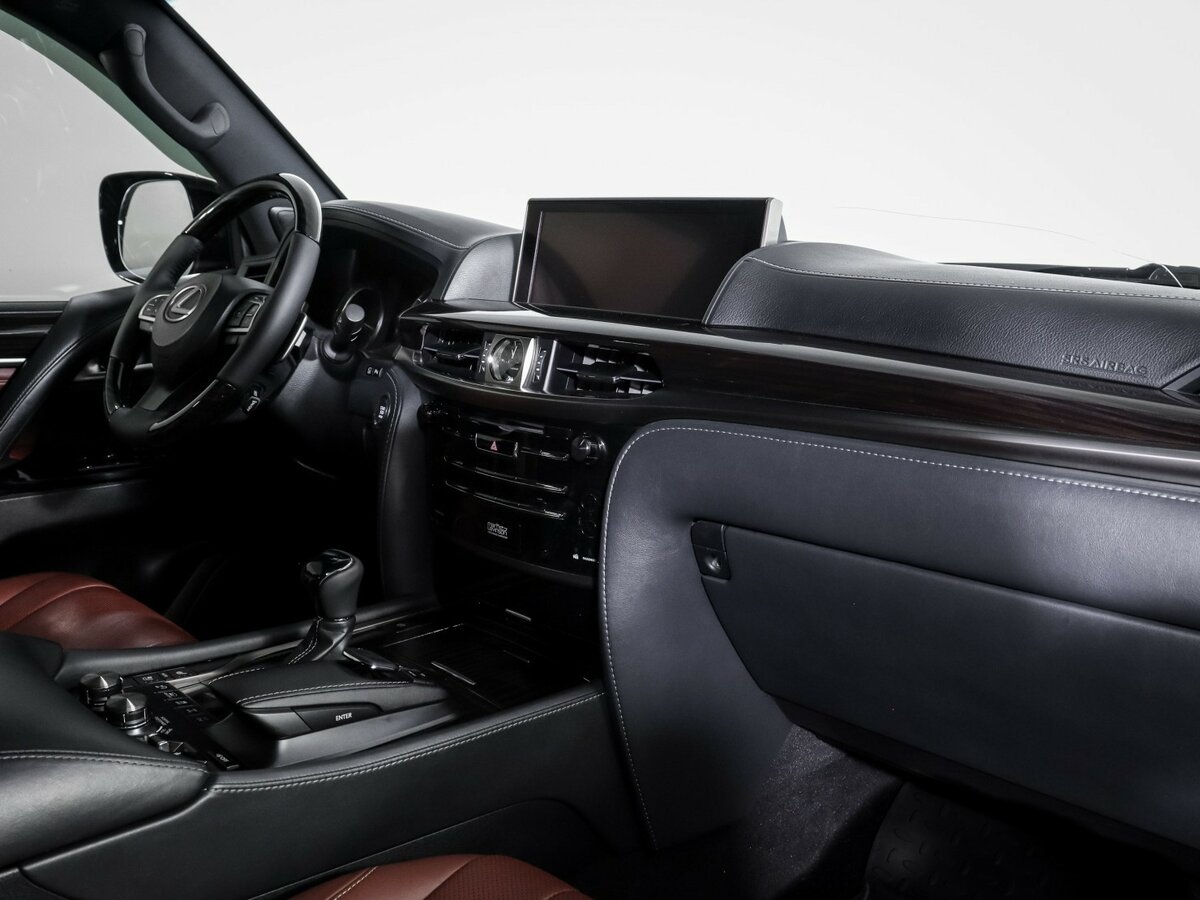 Lexus LX с пробегом — 2019 год. Фото: #8