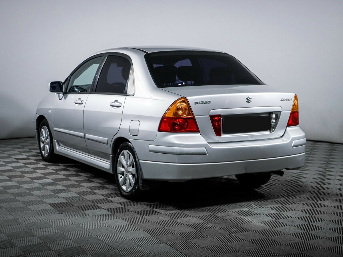 Suzuki Liana с пробегом — 2007 год. Фото: #5