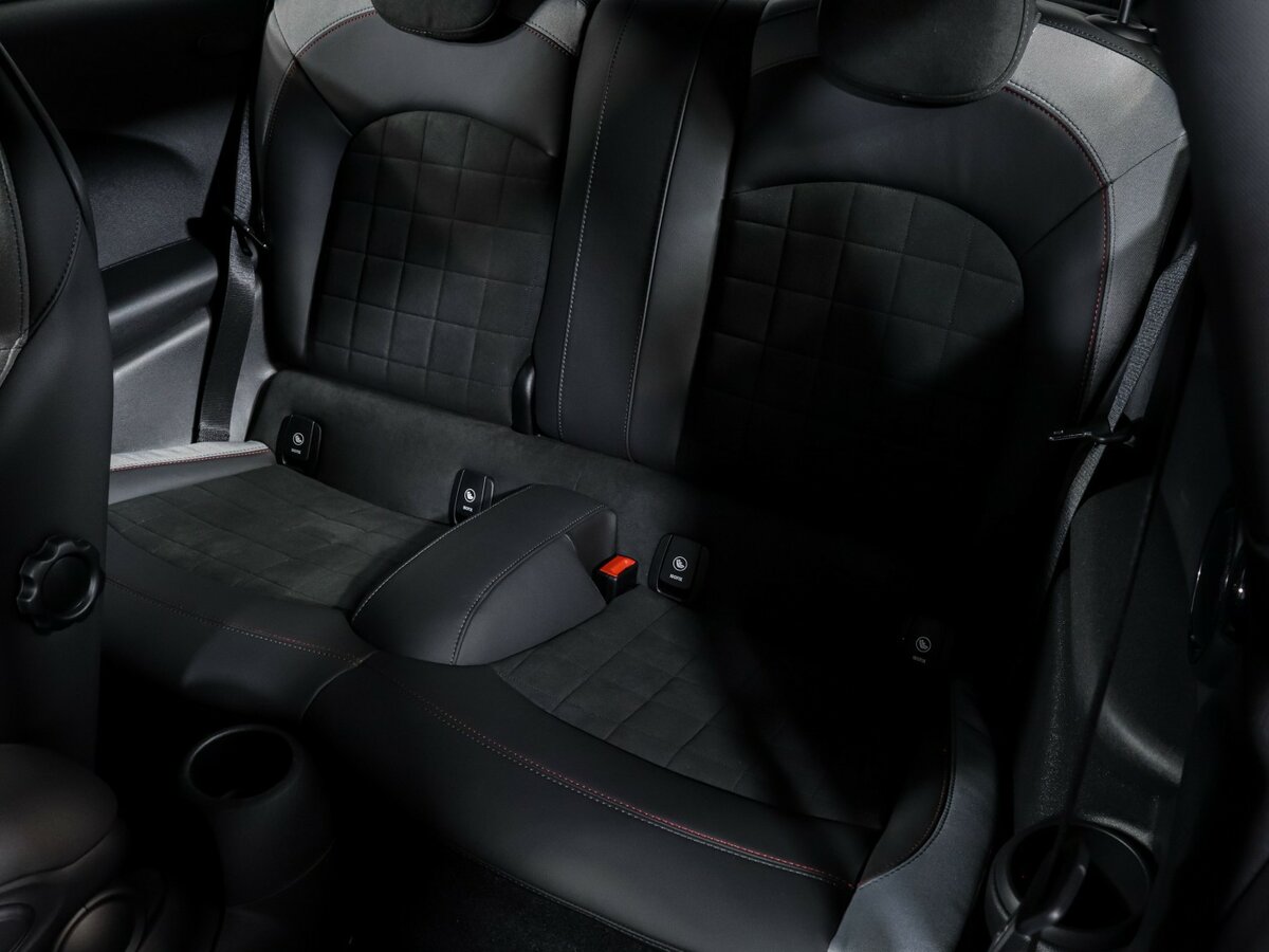Mini Hatch с пробегом — 2019 год. Фото: #7