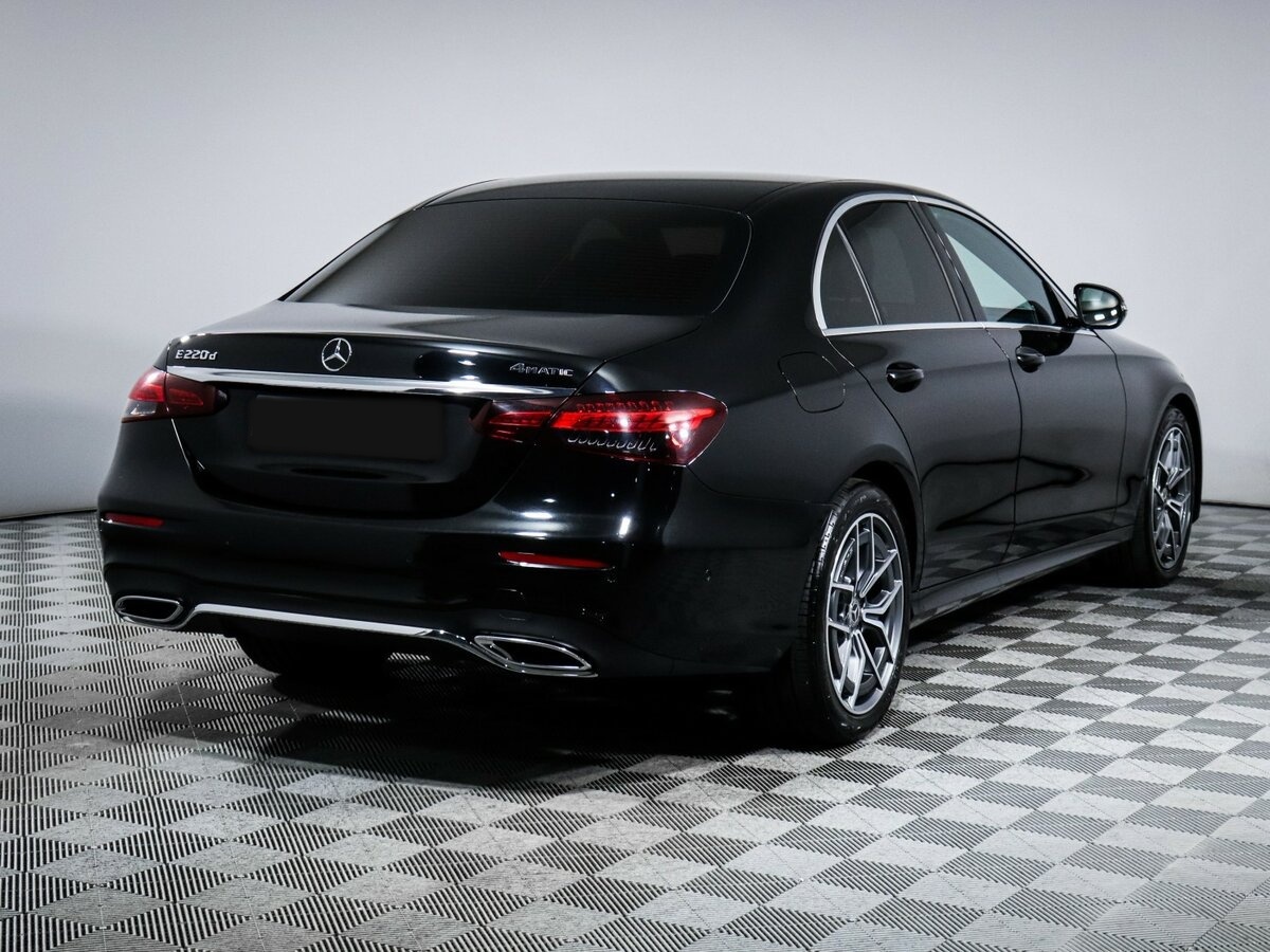 Mercedes-Benz E-Класс с пробегом — 2020 год. Фото: #3