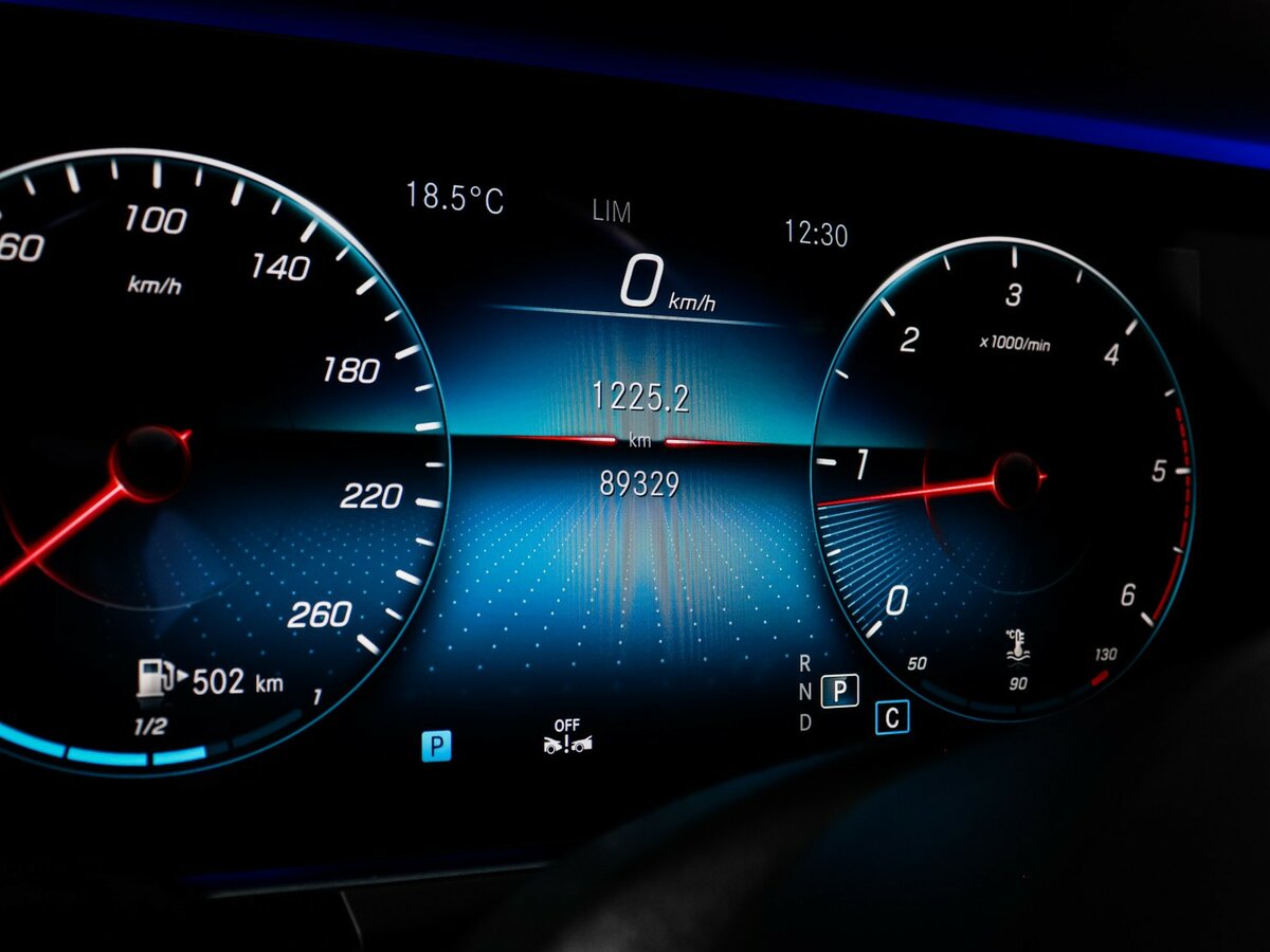 Mercedes-Benz E-Класс с пробегом — 2020 год. Фото: #8