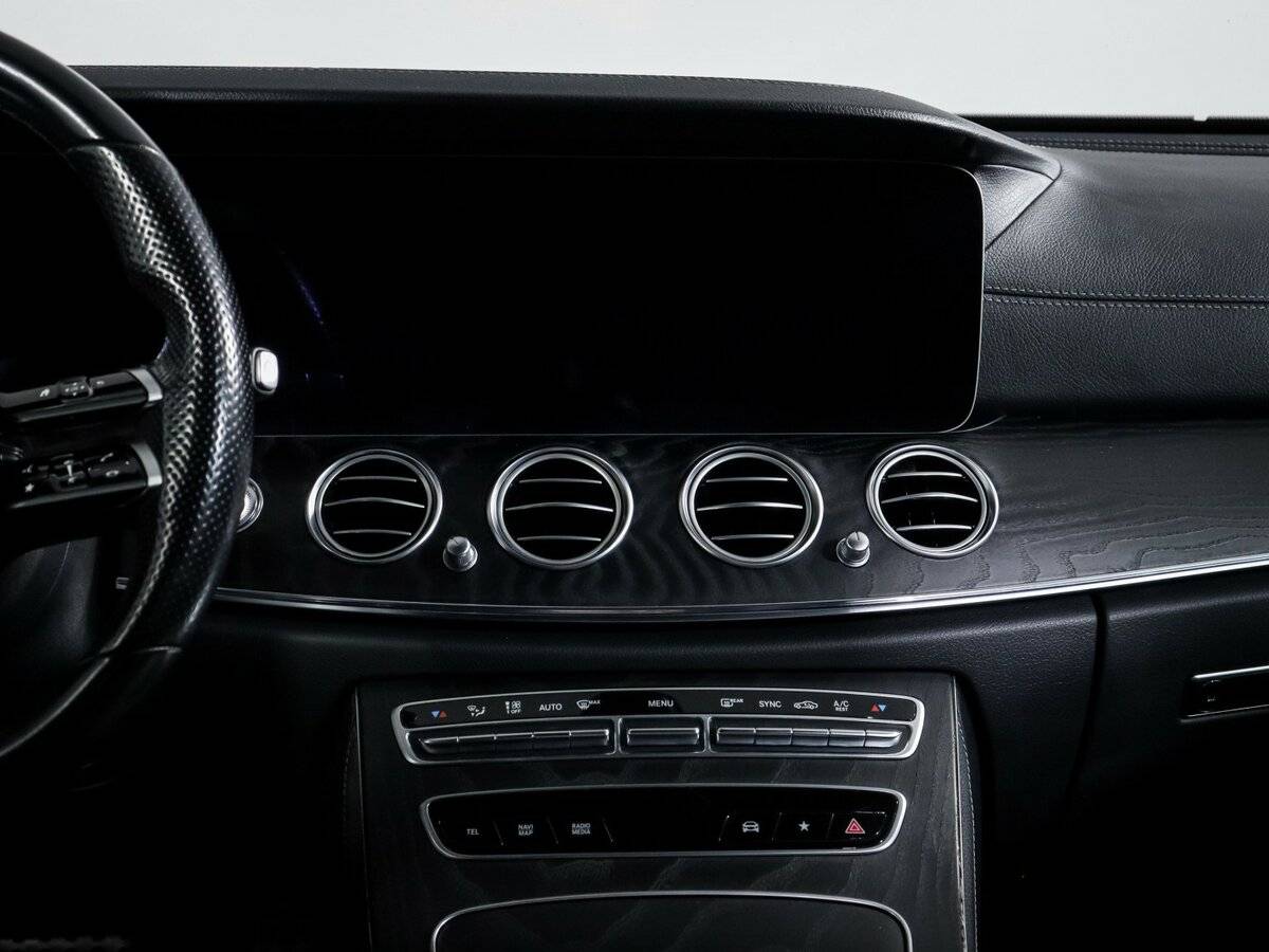 Mercedes-Benz E-Класс с пробегом — 2020 год. Фото: #10