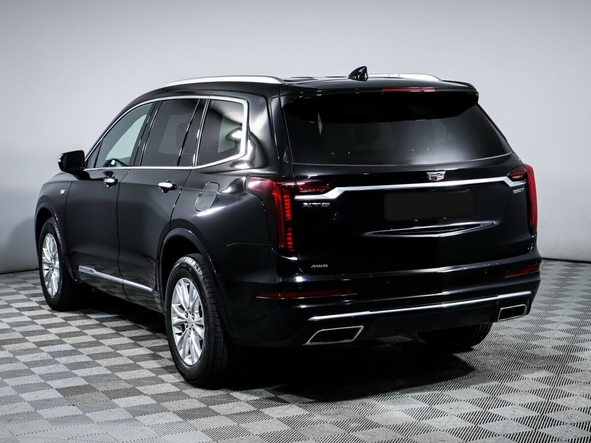 Cadillac XT6 с пробегом — 2023 год. Фото: #4
