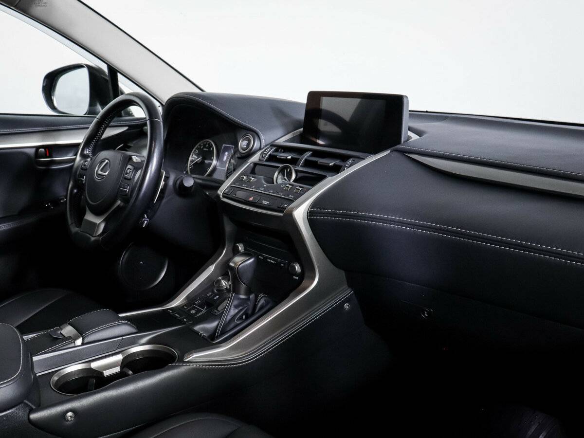 Lexus NX с пробегом — 2021 год. Фото: #6
