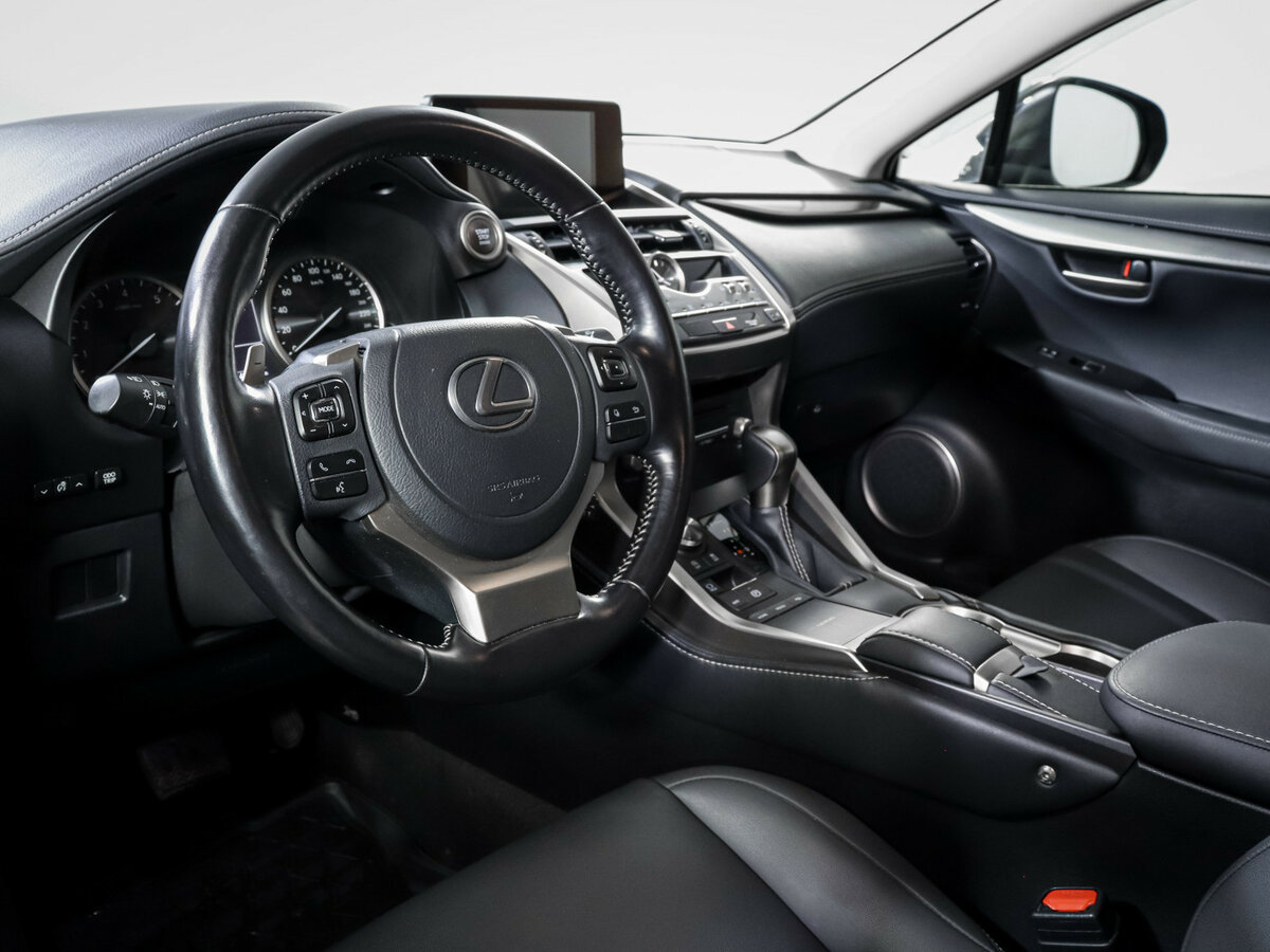 Lexus NX с пробегом — 2021 год. Фото: #10