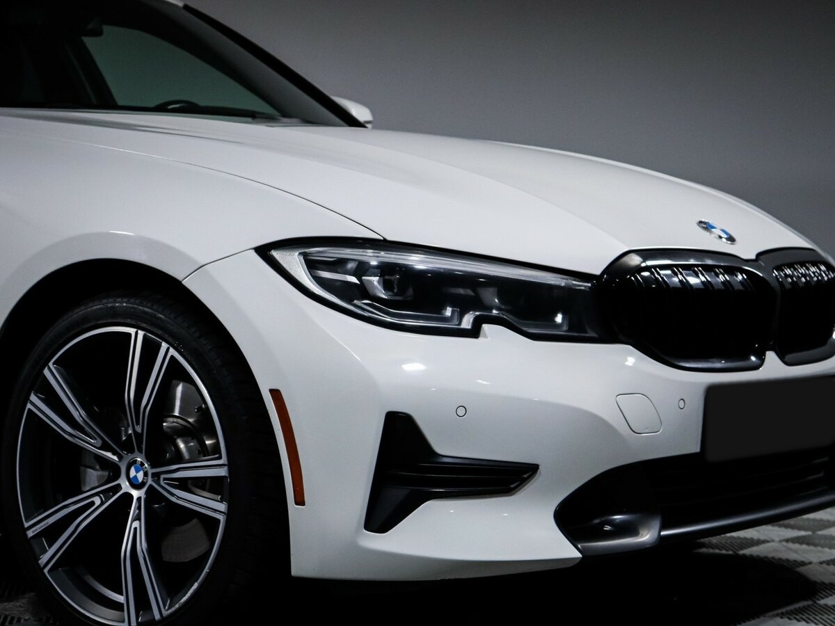 BMW 3 серии с пробегом — 2020 год. Фото: #12