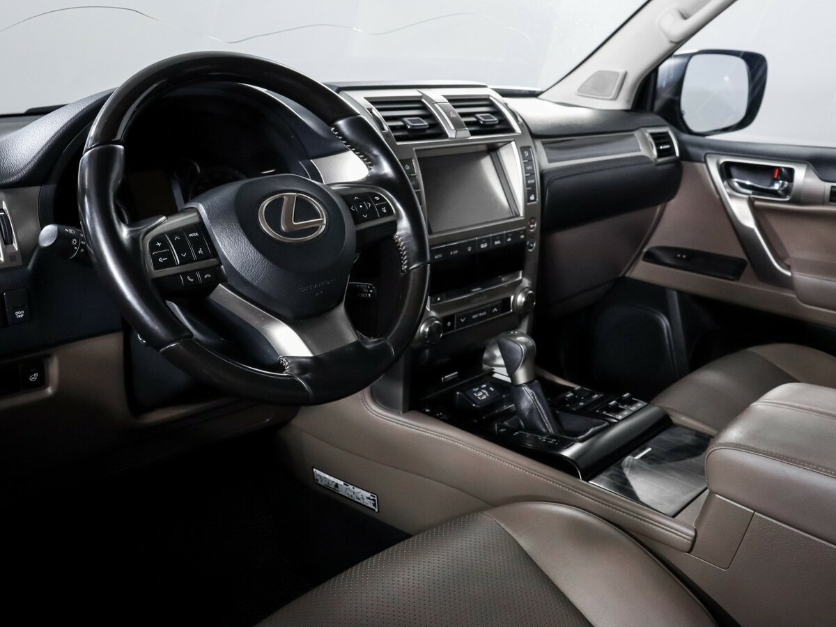 Lexus GX с пробегом — 2020 год. Фото: #9