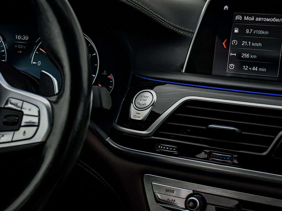 BMW 7 серии с пробегом — 2018 год. Фото: #15