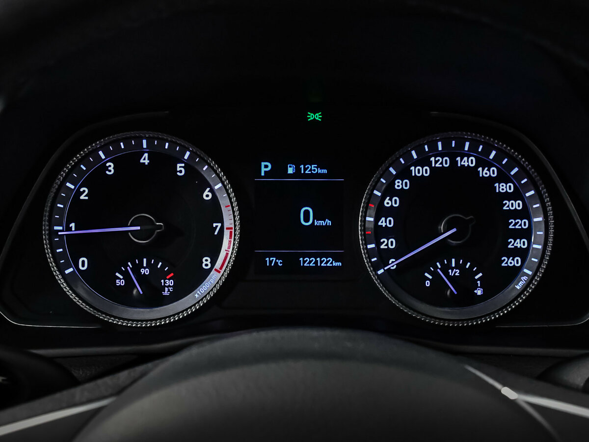 Hyundai Sonata с пробегом — 2021 год. Фото: #7