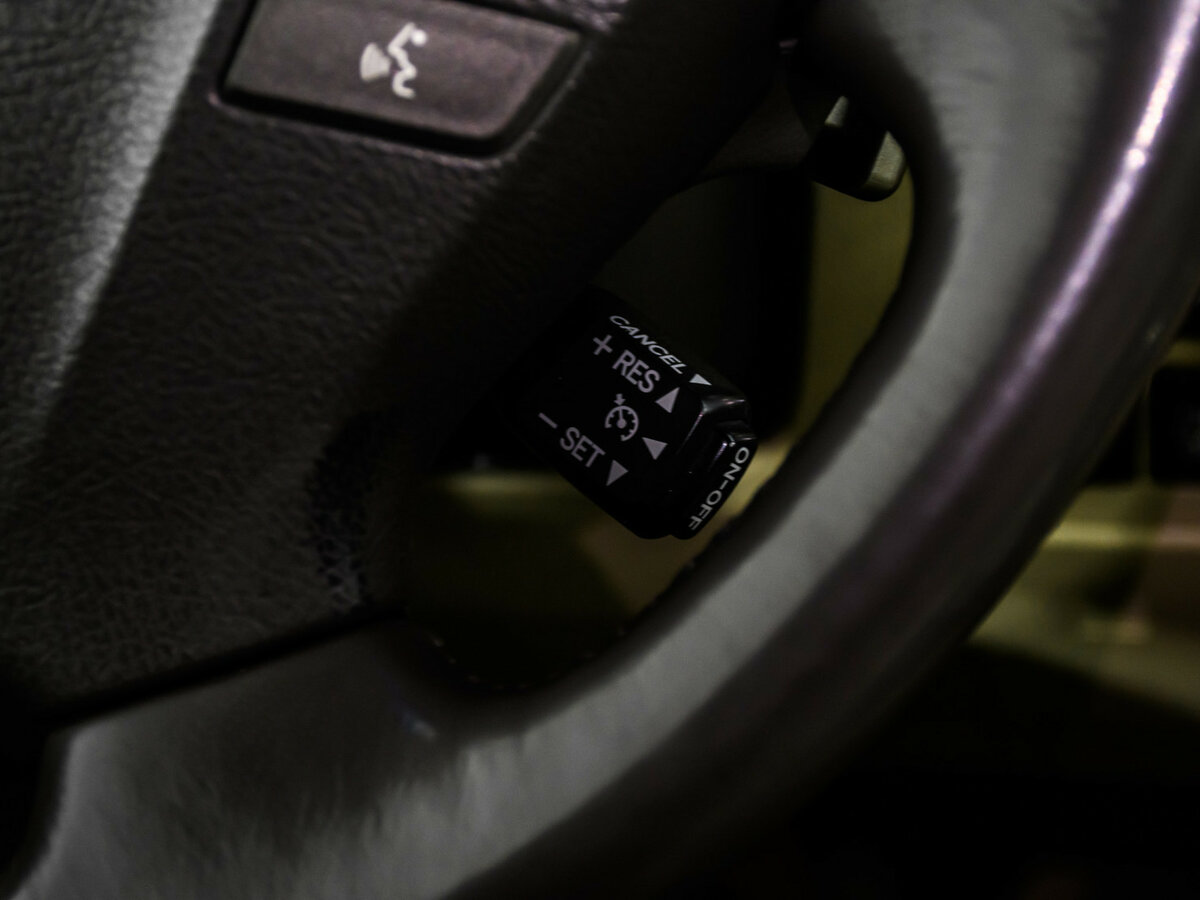 Lexus LX с пробегом — 2012 год. Фото: #22