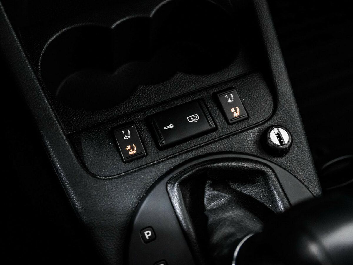 Skoda Fabia с пробегом — 2011 год. Фото: #13