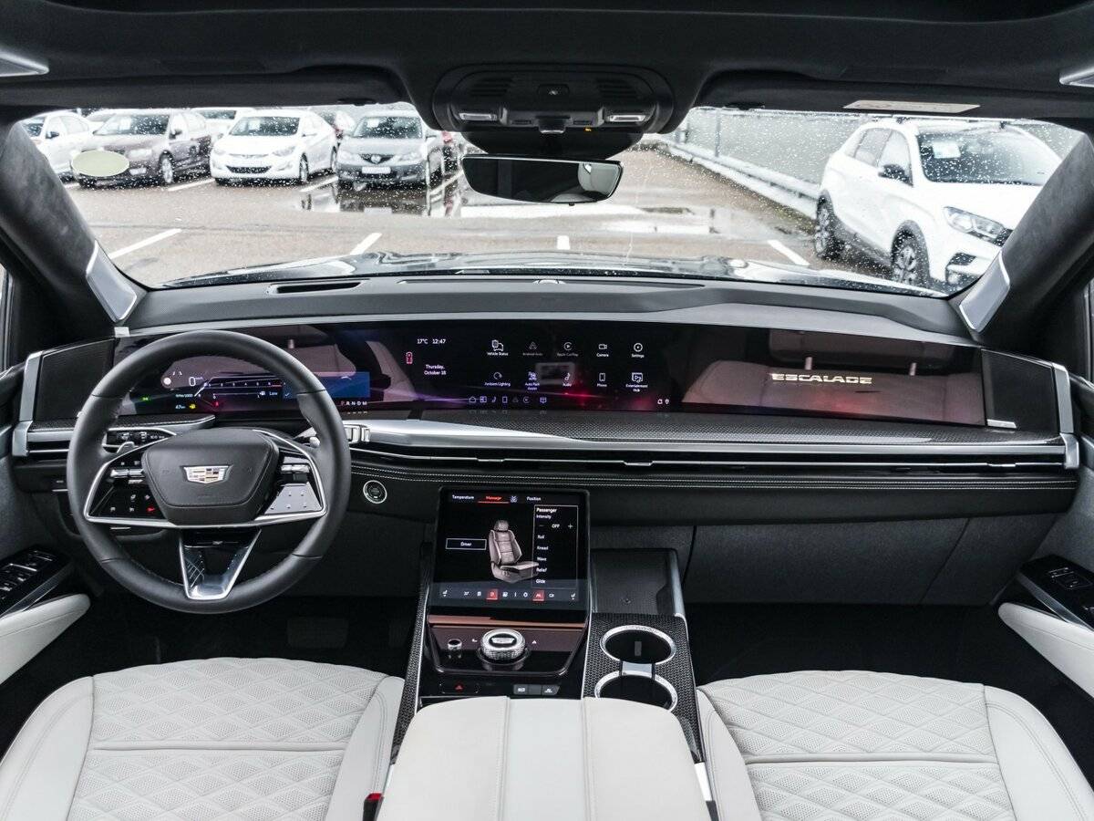 Cadillac Escalade-V с пробегом — 2025 год. Фото: #19